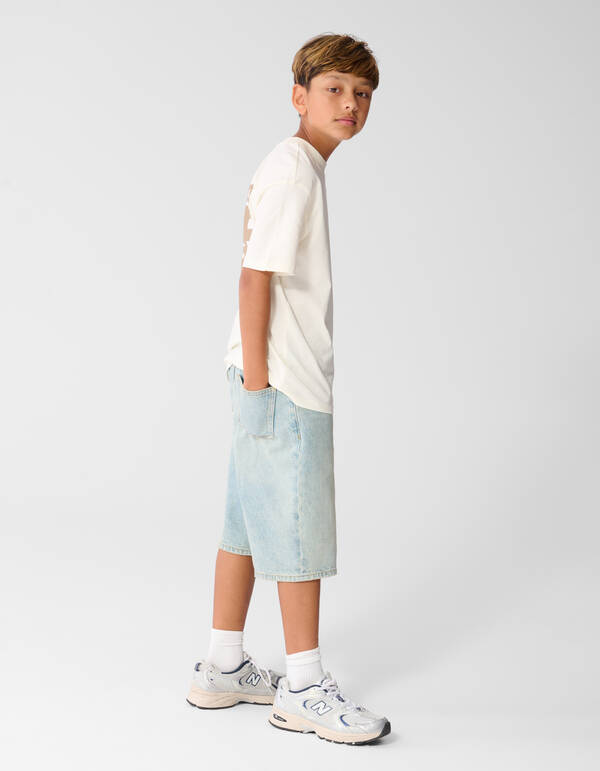 Chasing Artwork T-Shirt in gebrochenem Wei&szlig; SHOEBY BOYS