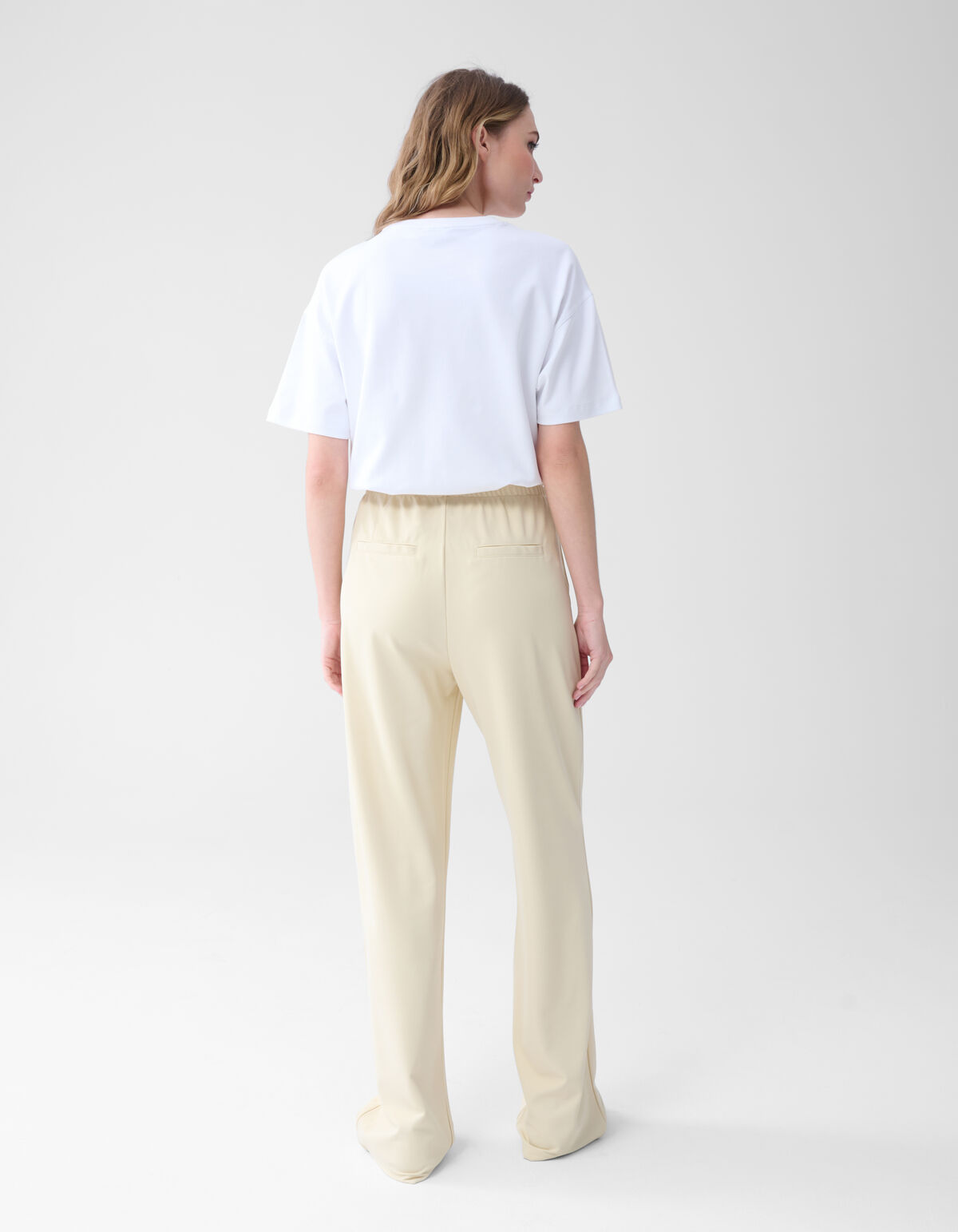 Basic Hose mit weitem Bein Off White SHOEBY WOMEN
