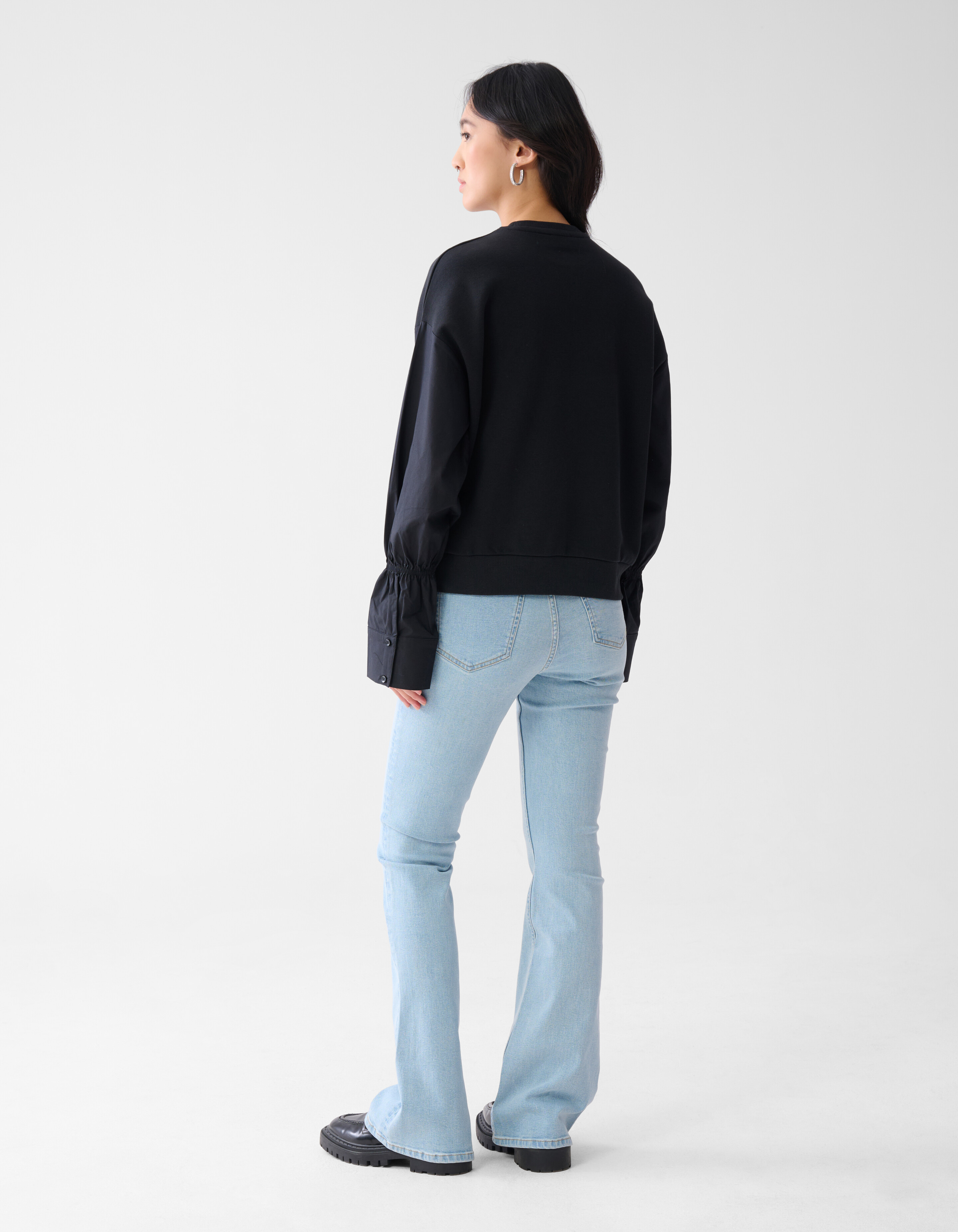 Poplin Sleeve Sweater Zwart SHOEBY WOMEN