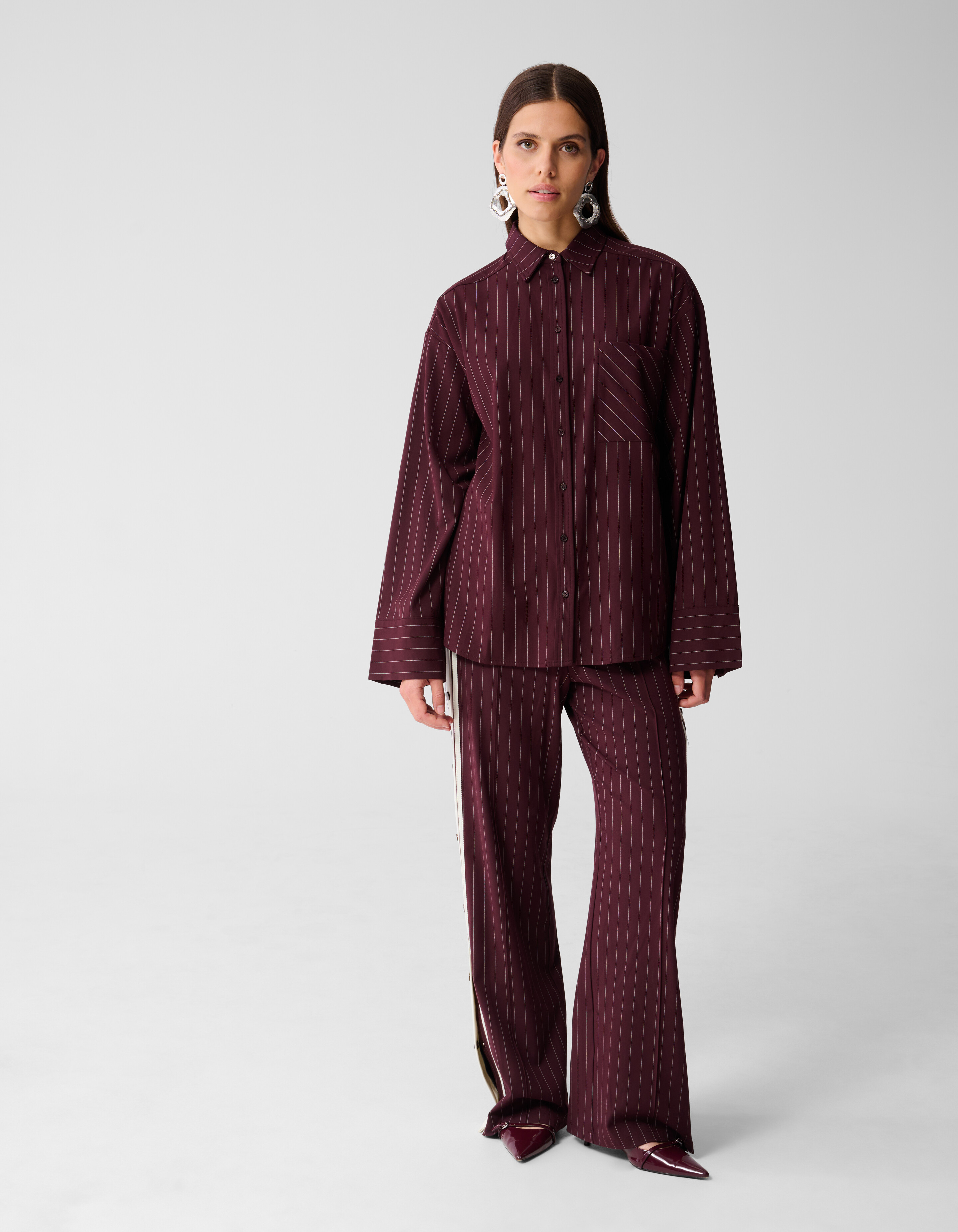 Nadelstreifen-Hose mit weitem Bein Dunkelrot SHOEBY WOMEN