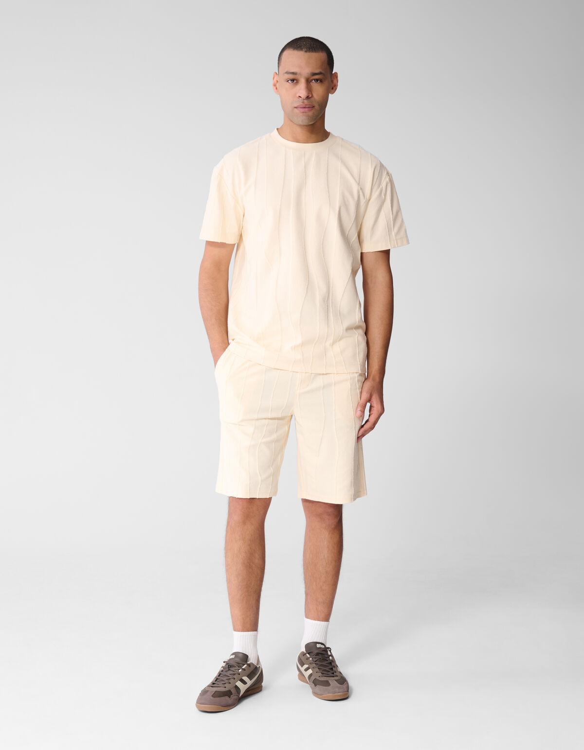 Wellenlinien T-Shirt Hellgelb SHOEBY MEN