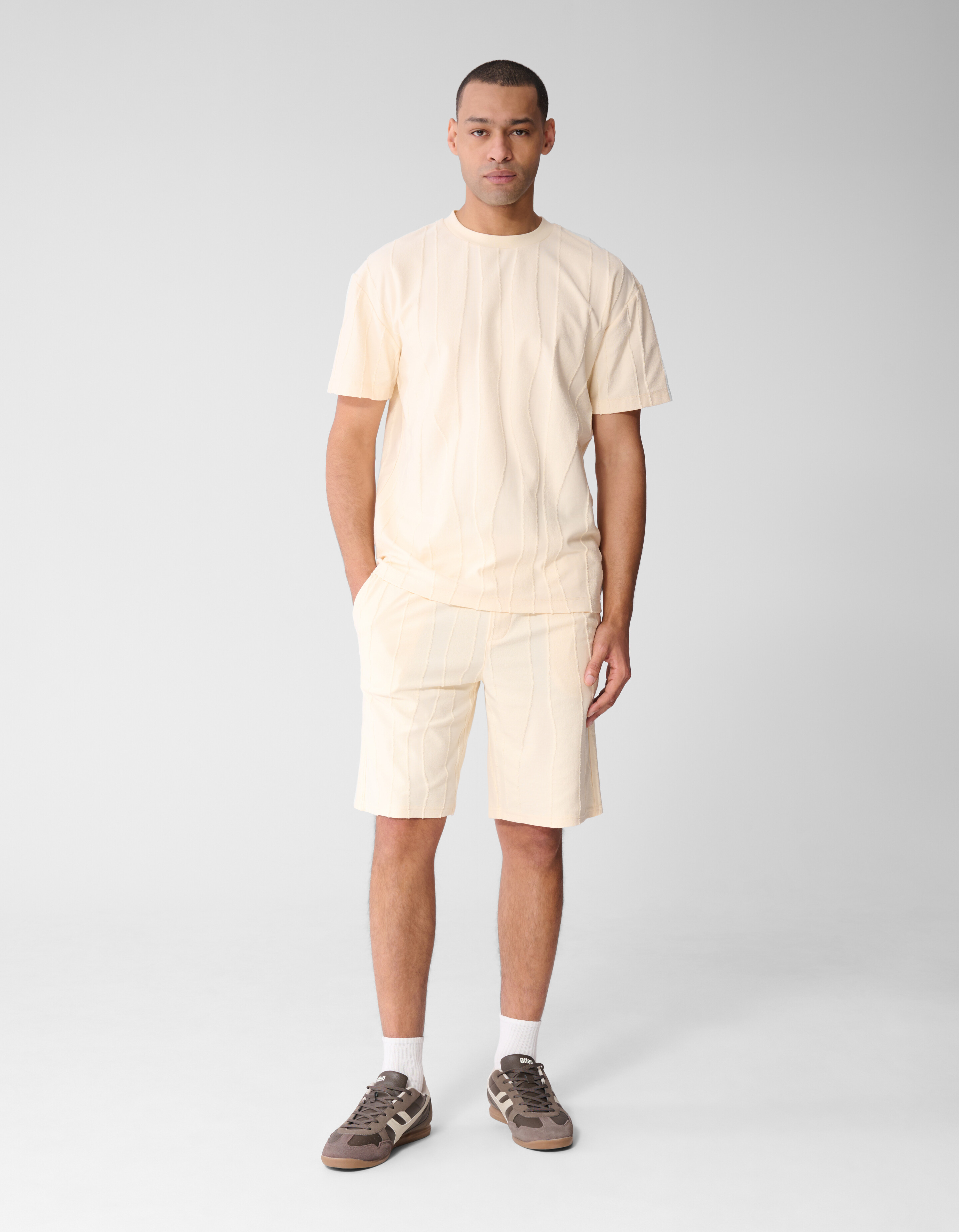 Wellenlinien T-Shirt Hellgelb SHOEBY MEN