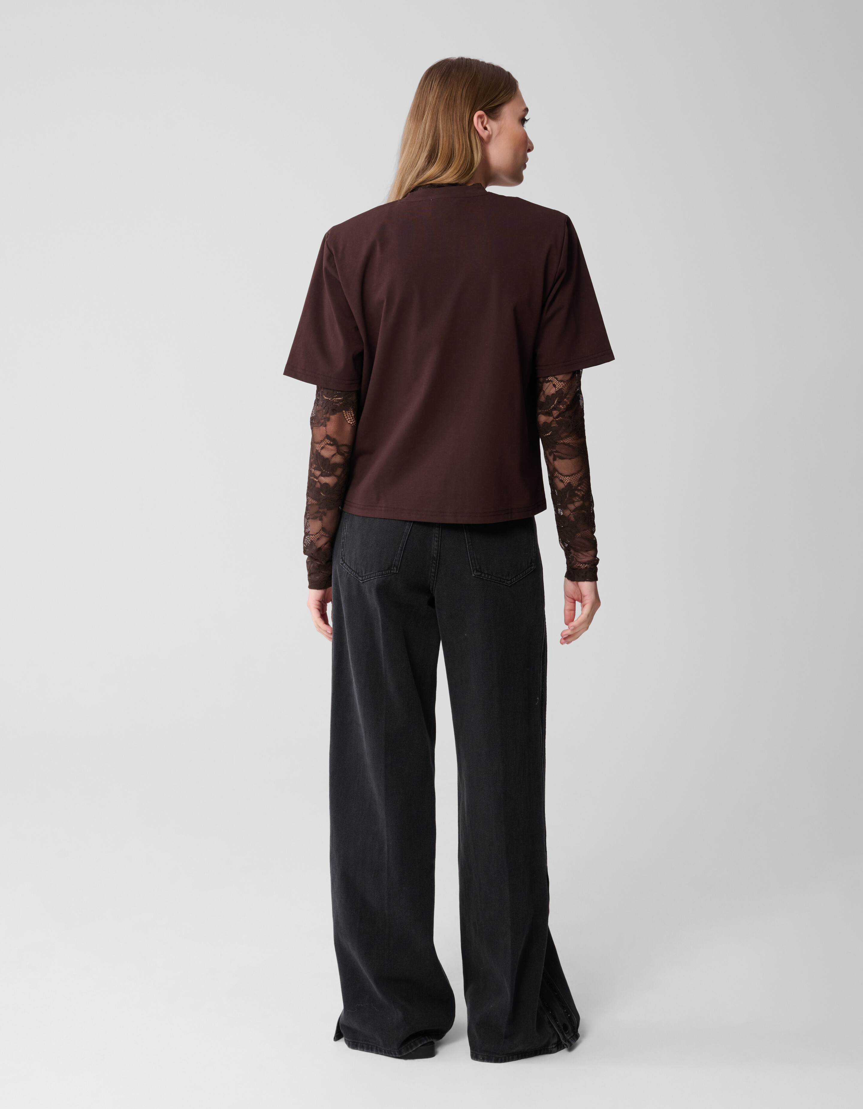 Gepolstertes T-Shirt Dunkelbraun SHOEBY WOMEN