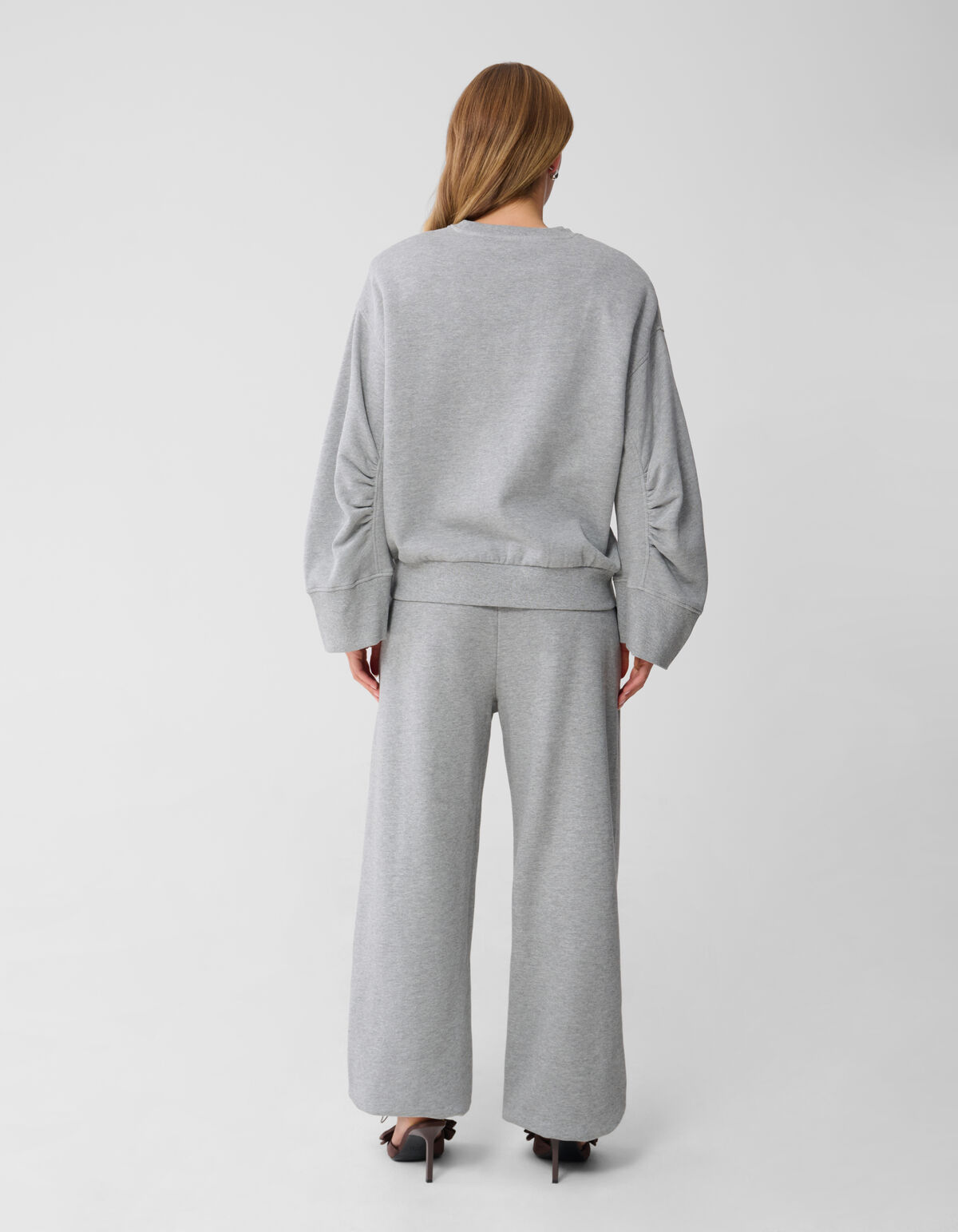 Oversized Pullover Hellgrau von Monica SHOEBY WOMEN