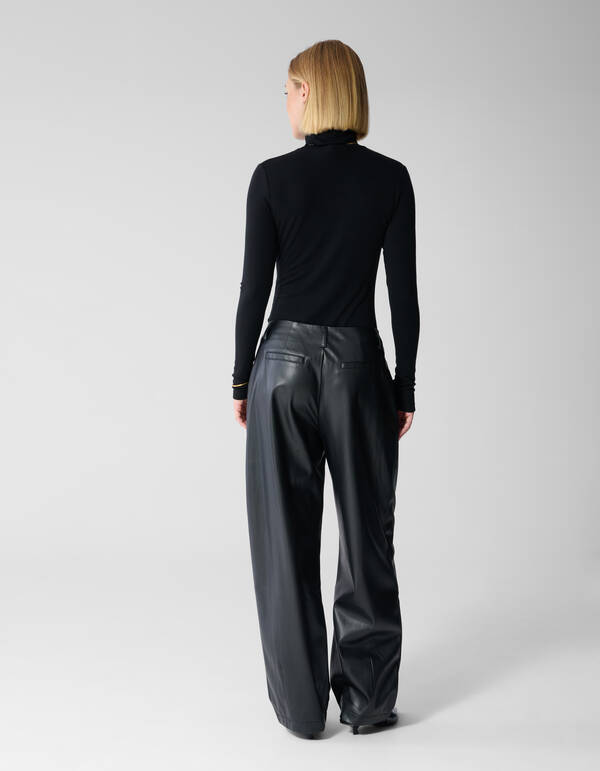 Rollkragen-Langarmtop Schwarz By Lonneke SHOEBY WOMEN