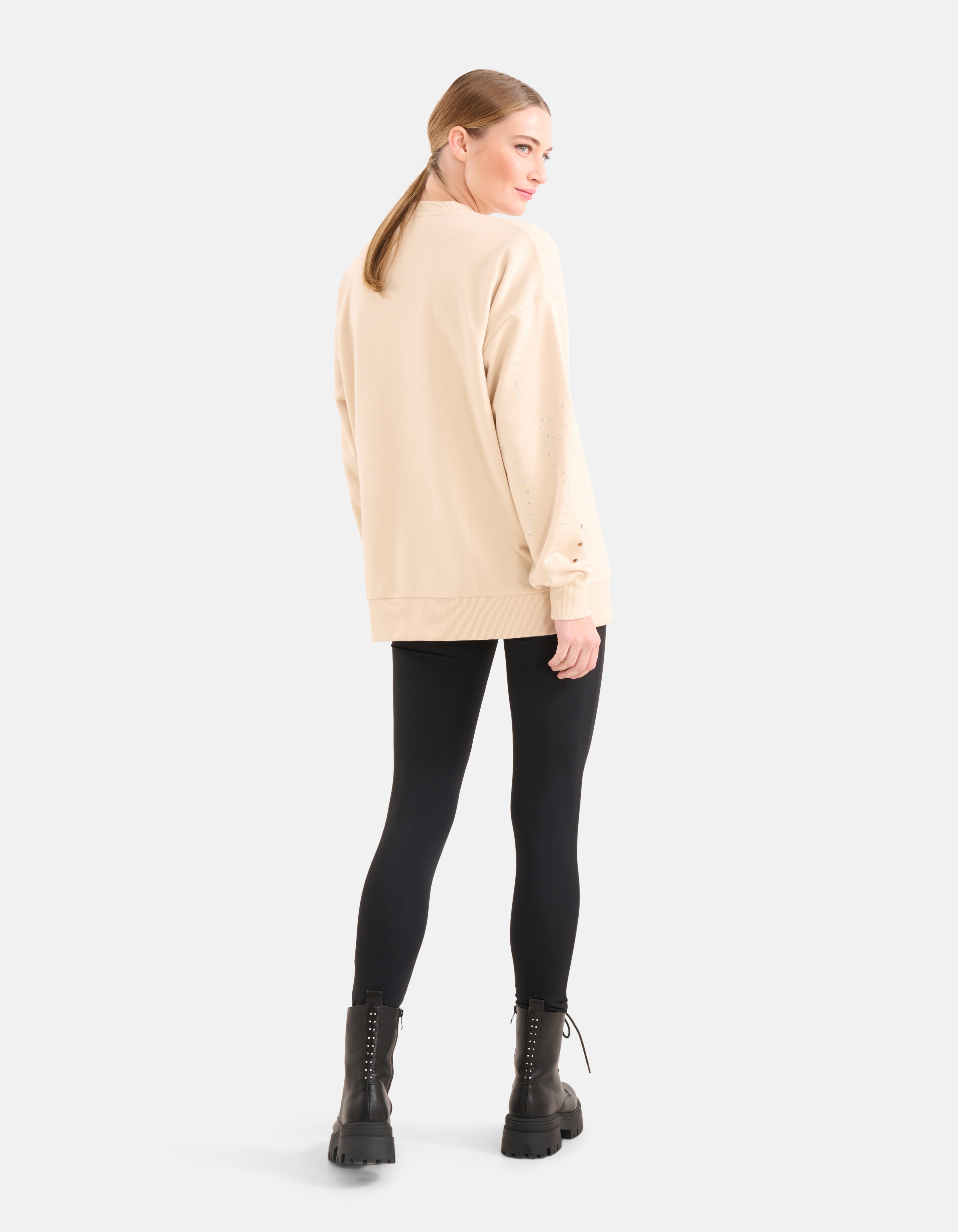 Nieten Pullover Offwhite SHOEBY WOMEN