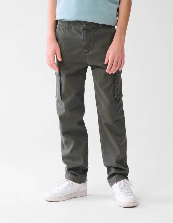Straight Fit Cargohose Dunkelgrau SHOEBY BOYS