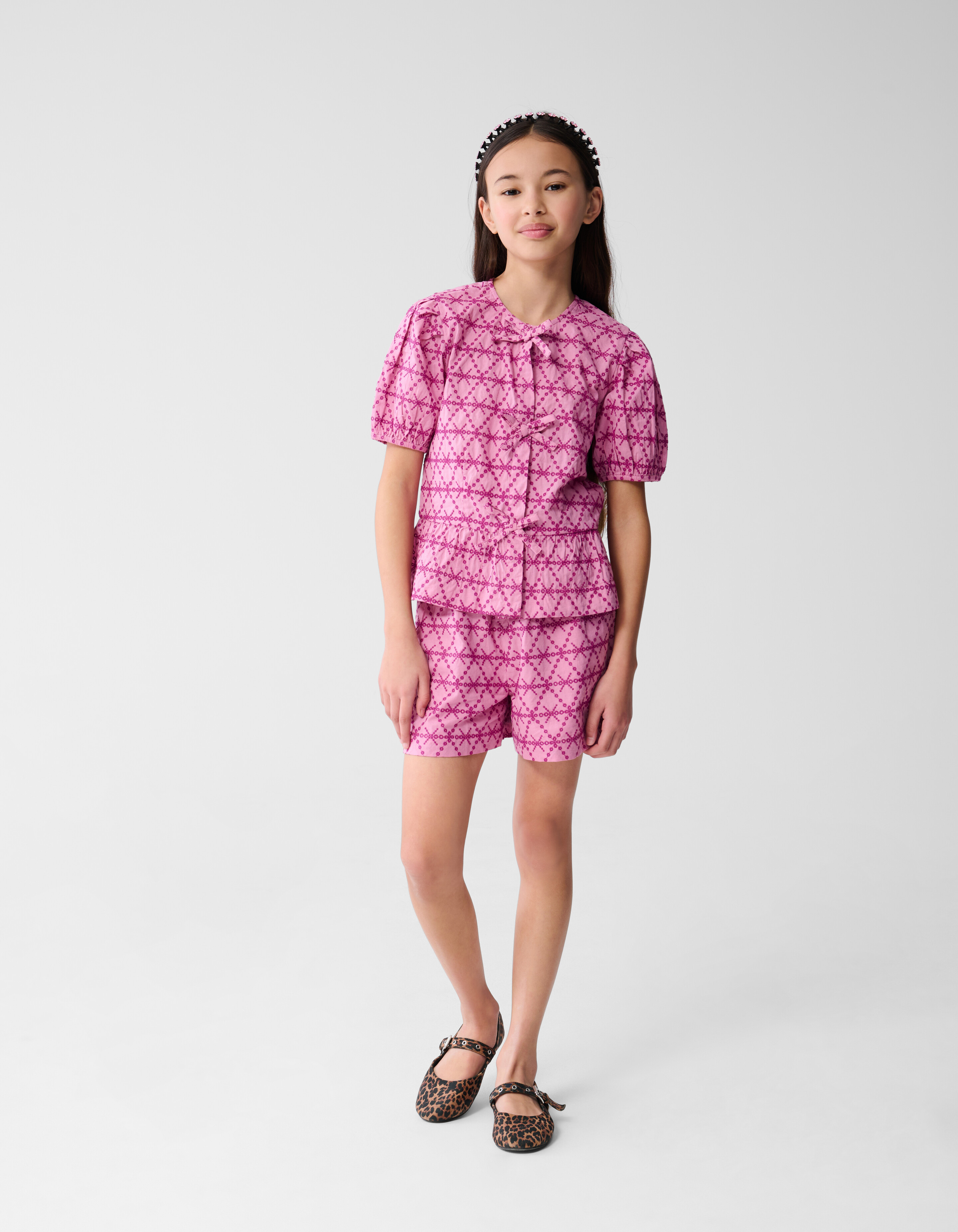 Stickerei Kurz Rosa SHOEBY GIRLS