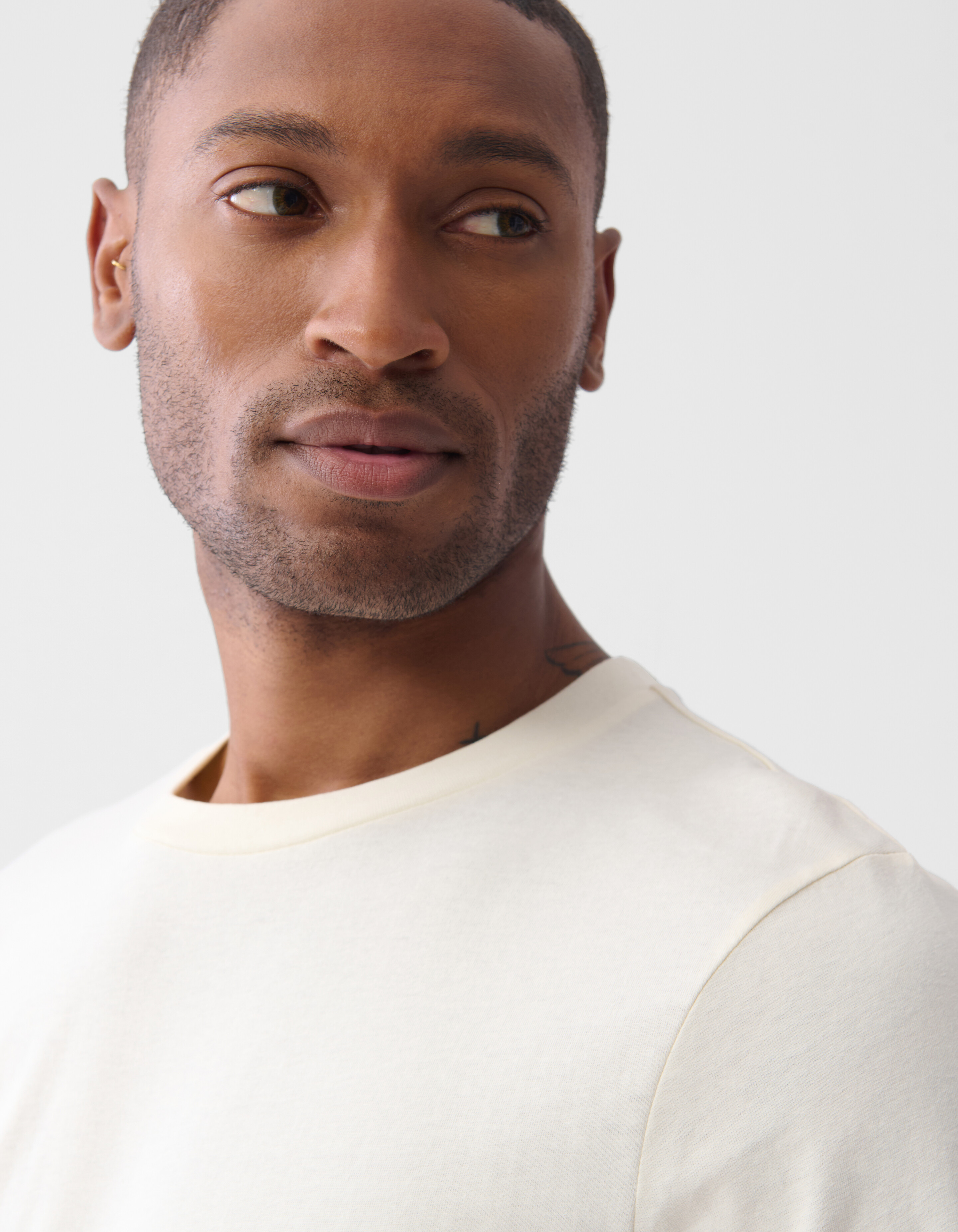 Urban Artwork T-shirt Off White SHOEBY MEN