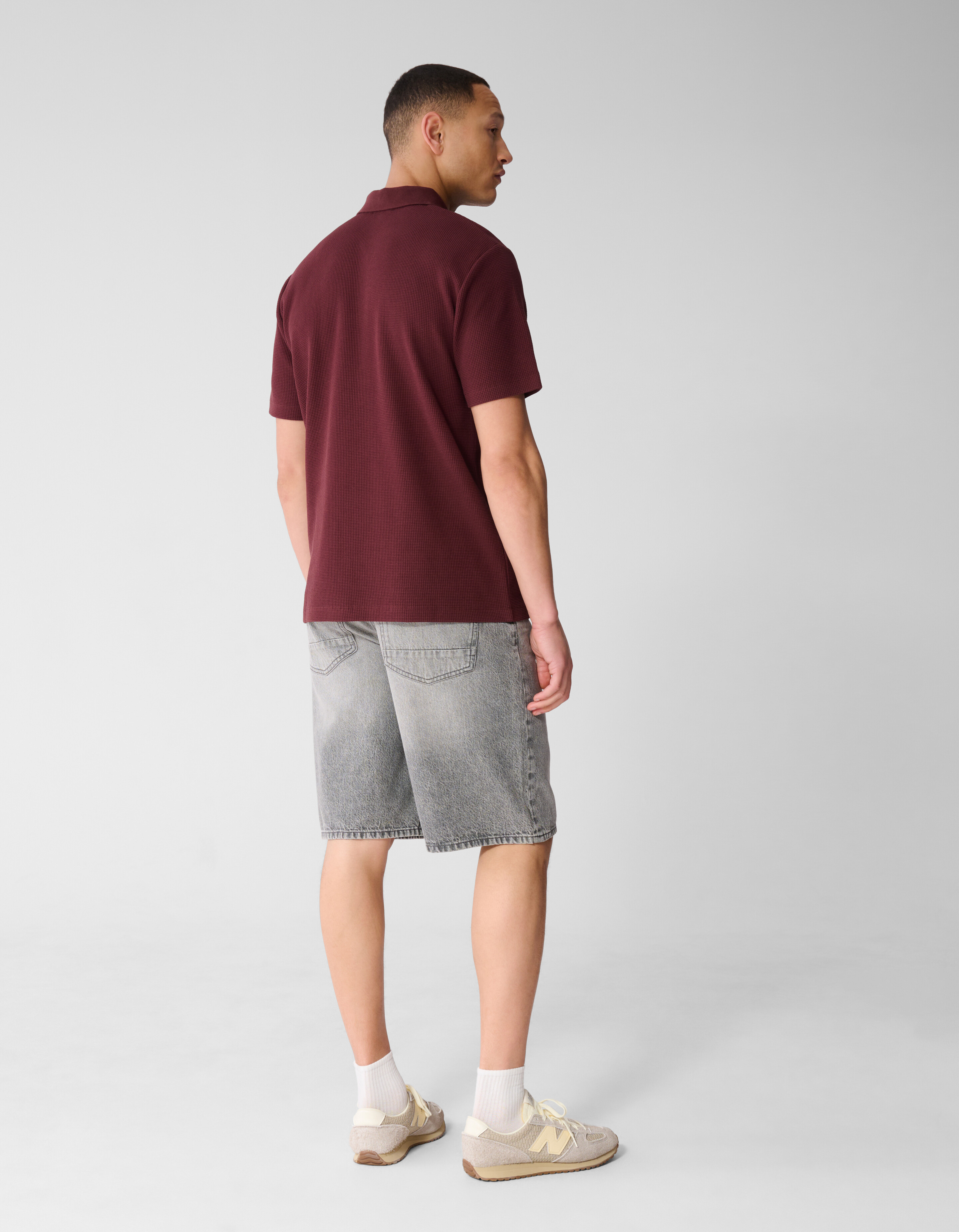 Relaxed Fit Denim Shorts Grau SHOEBY MEN