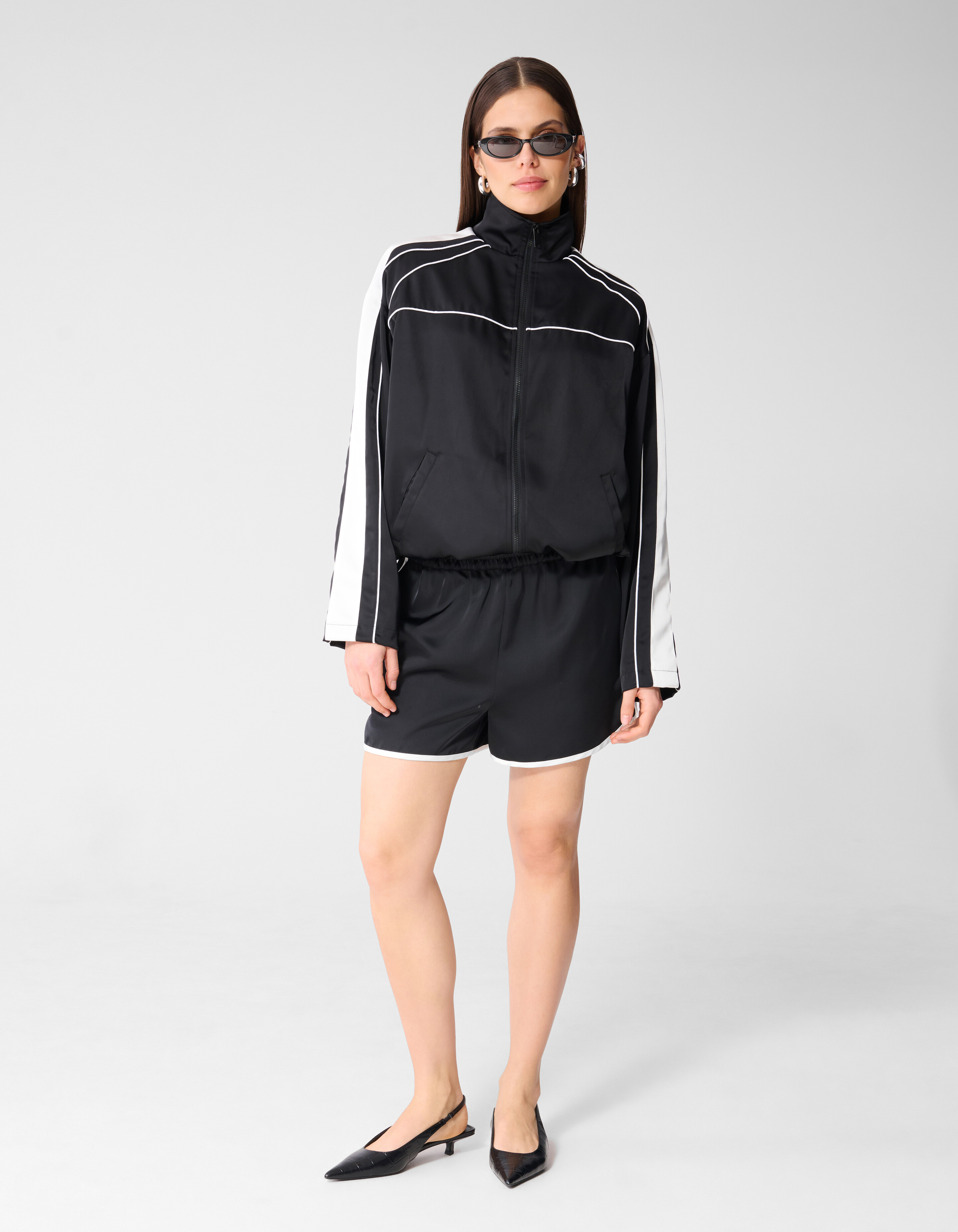 &Uuml;bergro&szlig;er Trainingsanzug Jack Schwarz Von Monica SHOEBY WOMEN