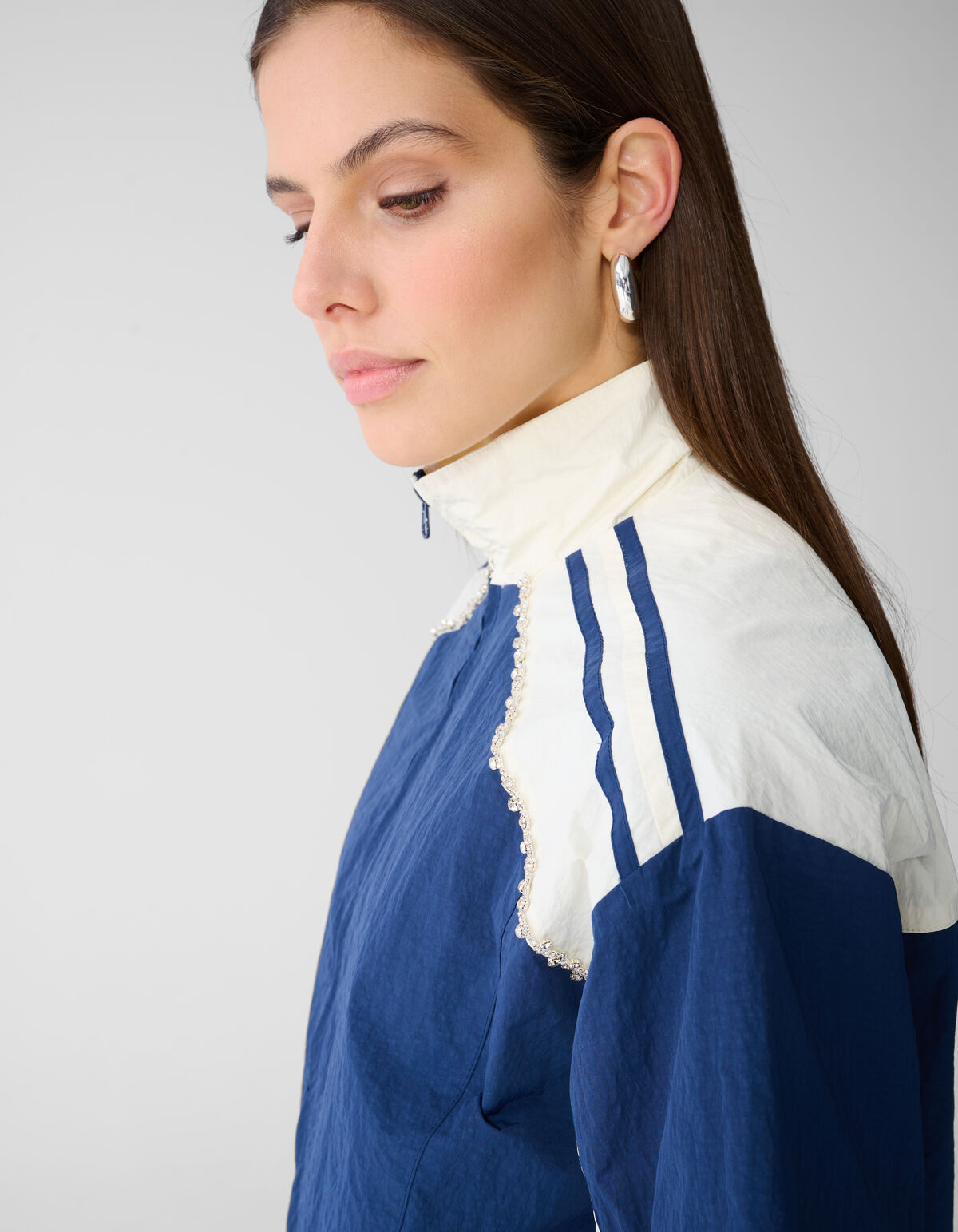 &Uuml;bergro&szlig;e sportliche Trainingsjacke Dunkelblau SHOEBY WOMEN