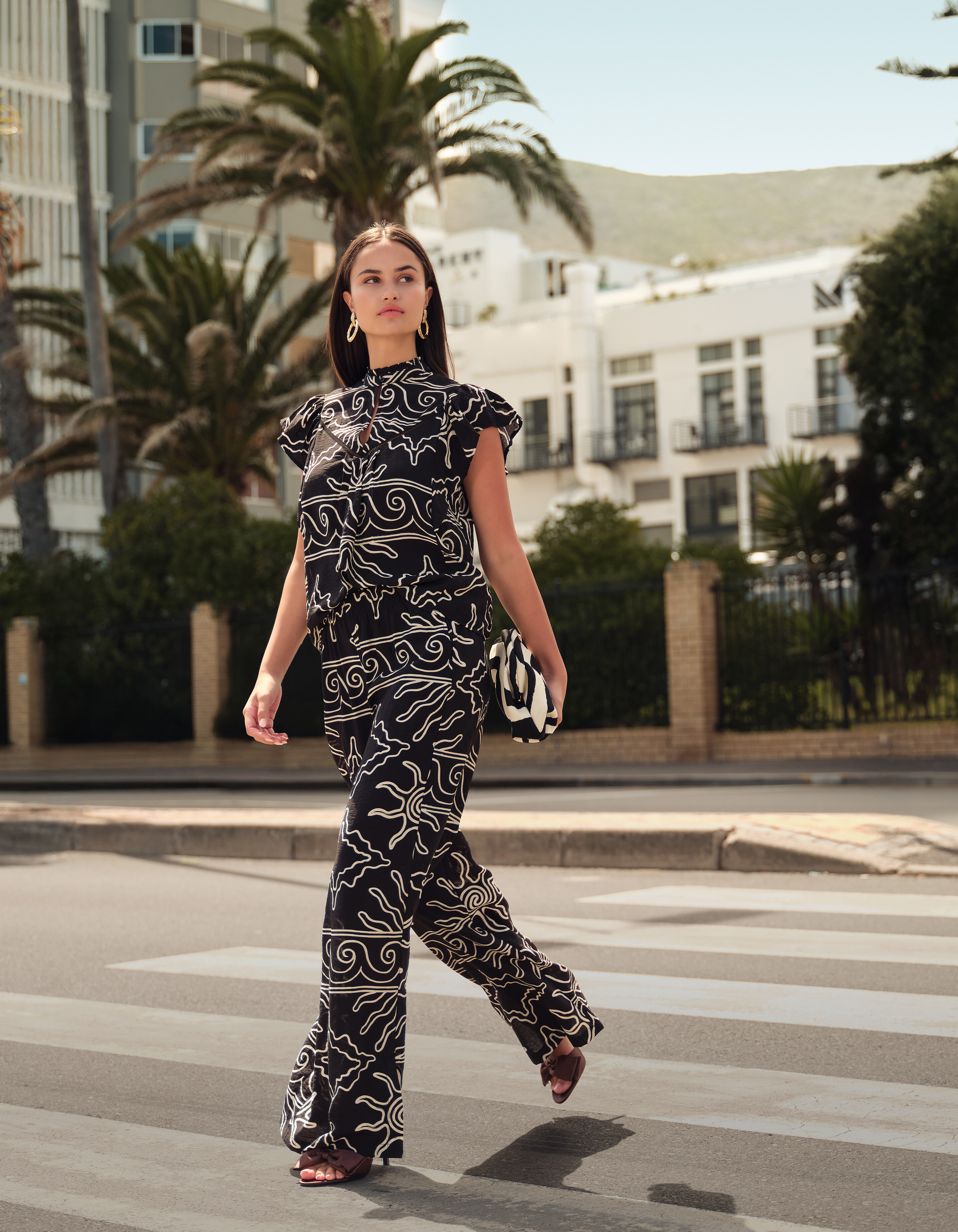 Bedruckte Hose mit weitem Bein Schwarz SHOEBY WOMEN