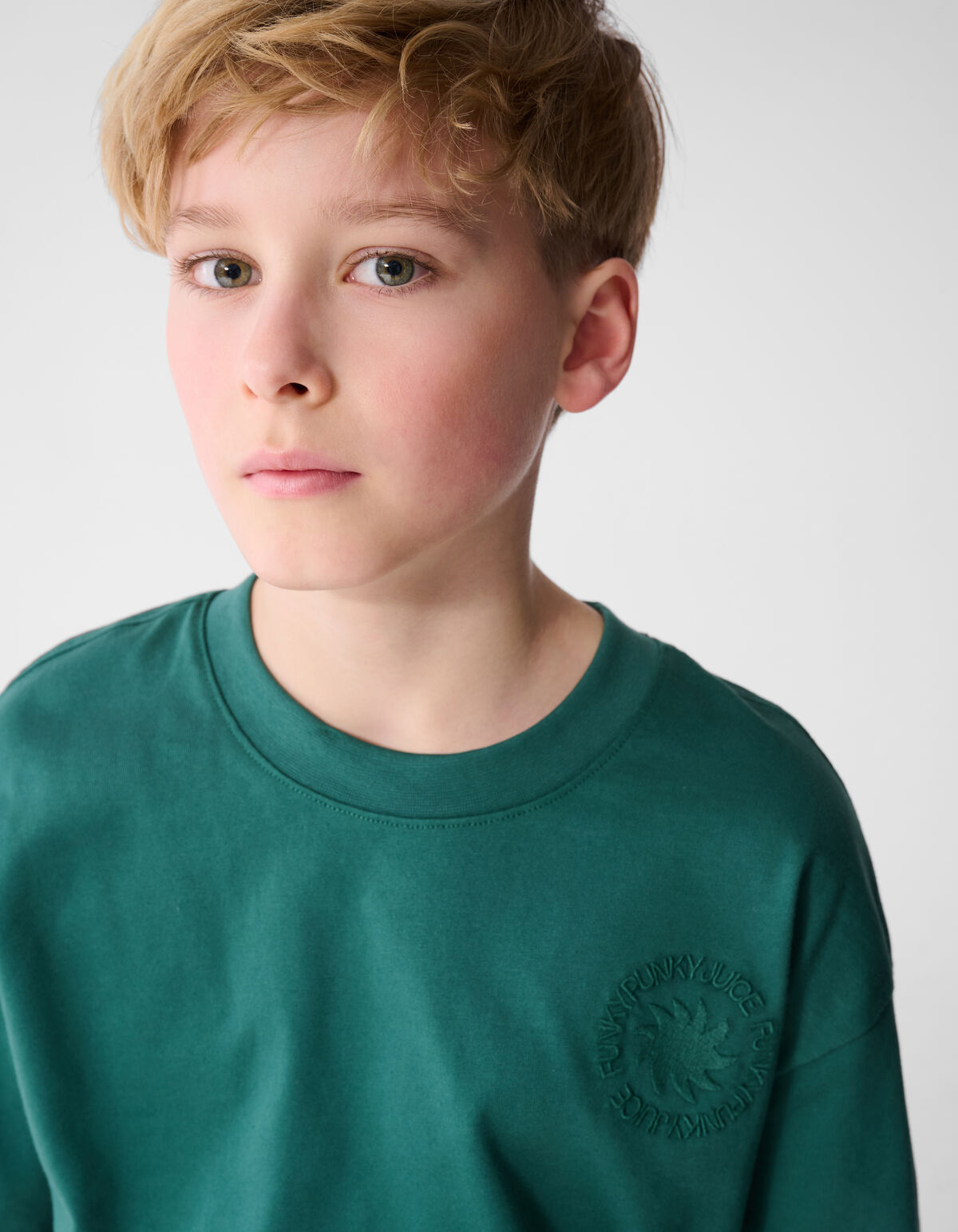 Embroidery Artwork T-Shirt Dunkelgr&uuml;n SHOEBY BOYS