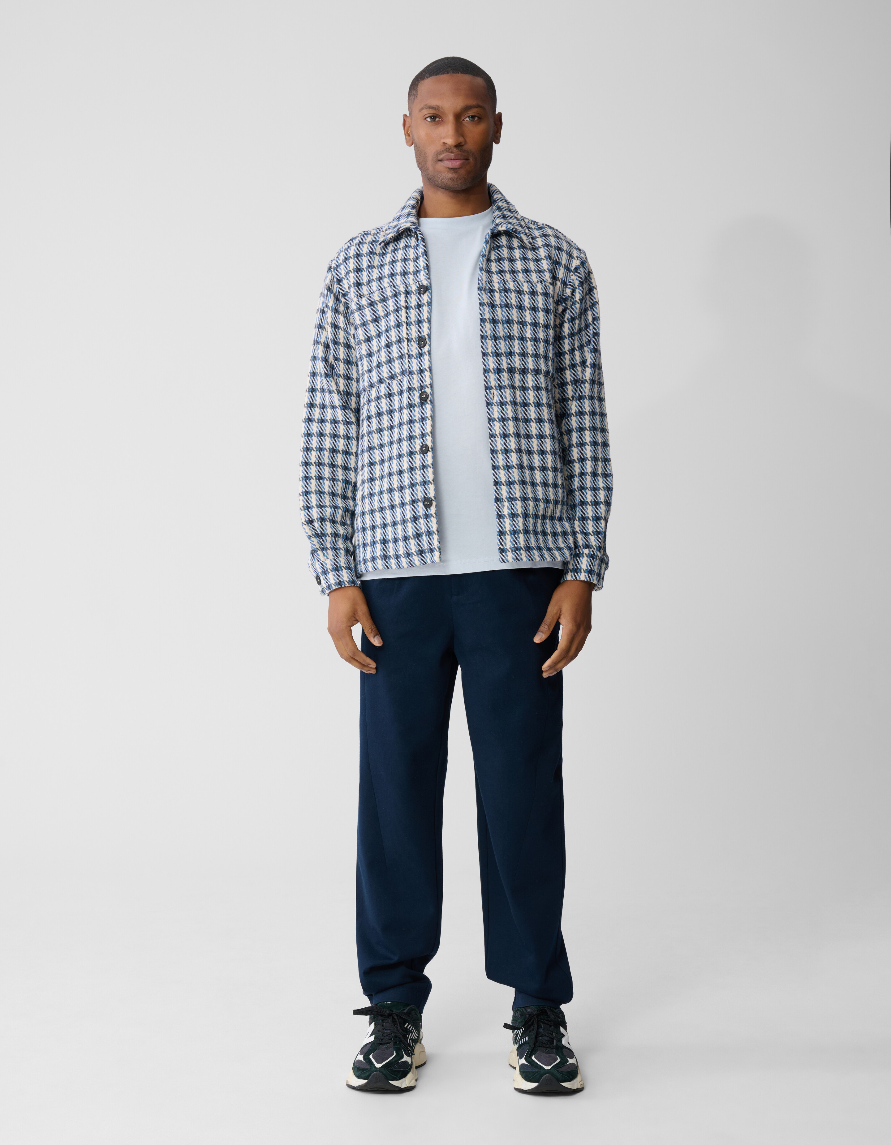 Faltenhose in regul&auml;rer Passform, dunkelblau SHOEBY MEN