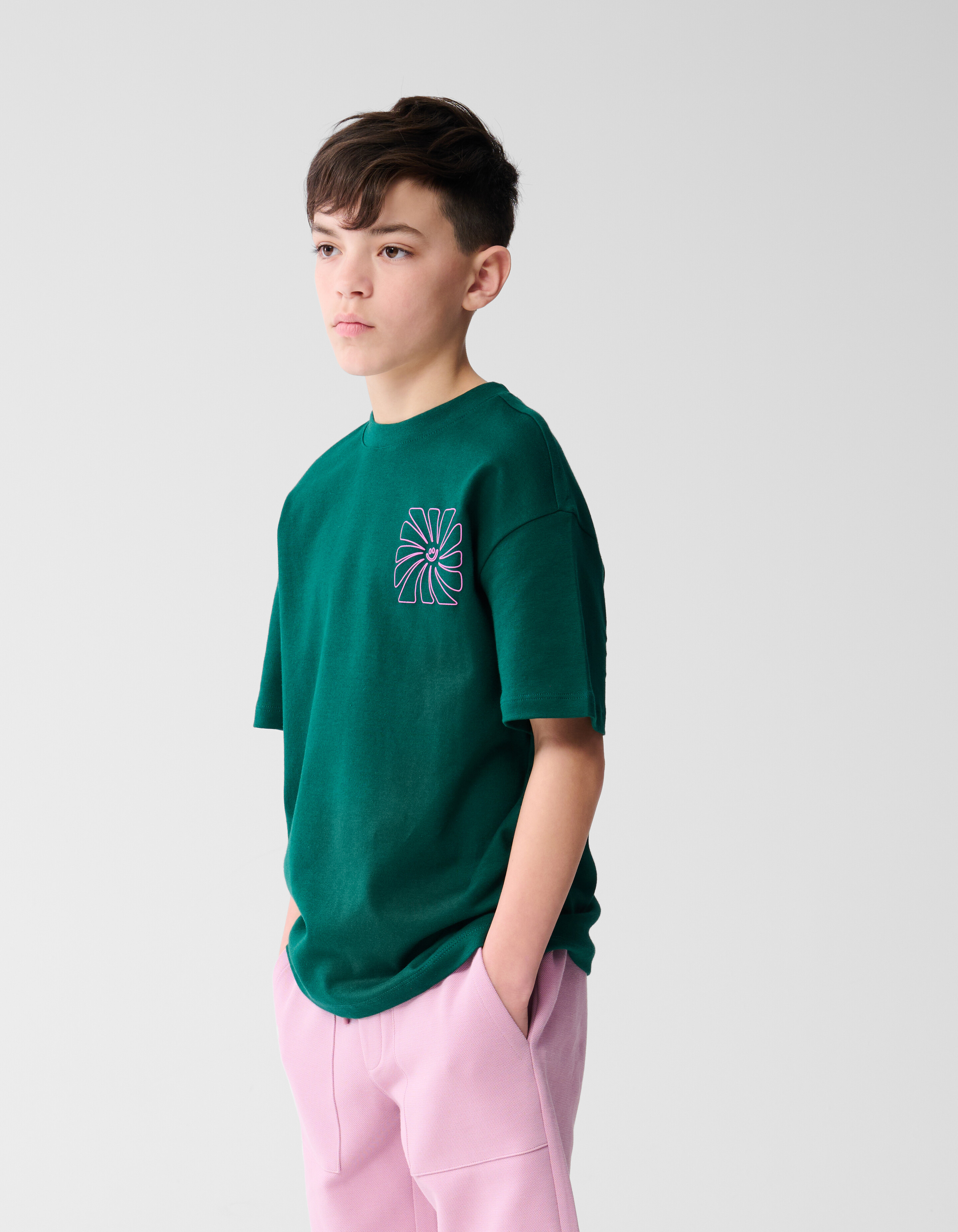 Happy Artwork T-shirt Dunkelgrün SHOEBY BOYS