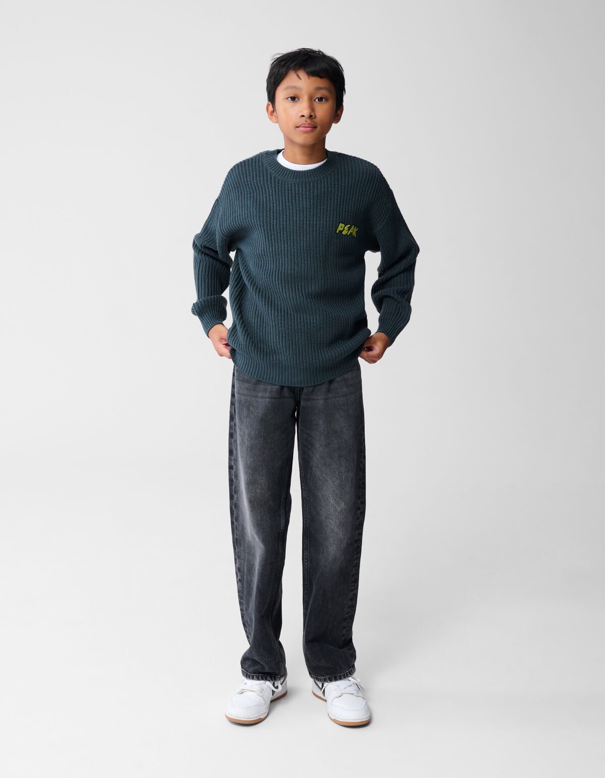 Peak Stickerei Strickpullover Gr&uuml;n SHOEBY BOYS