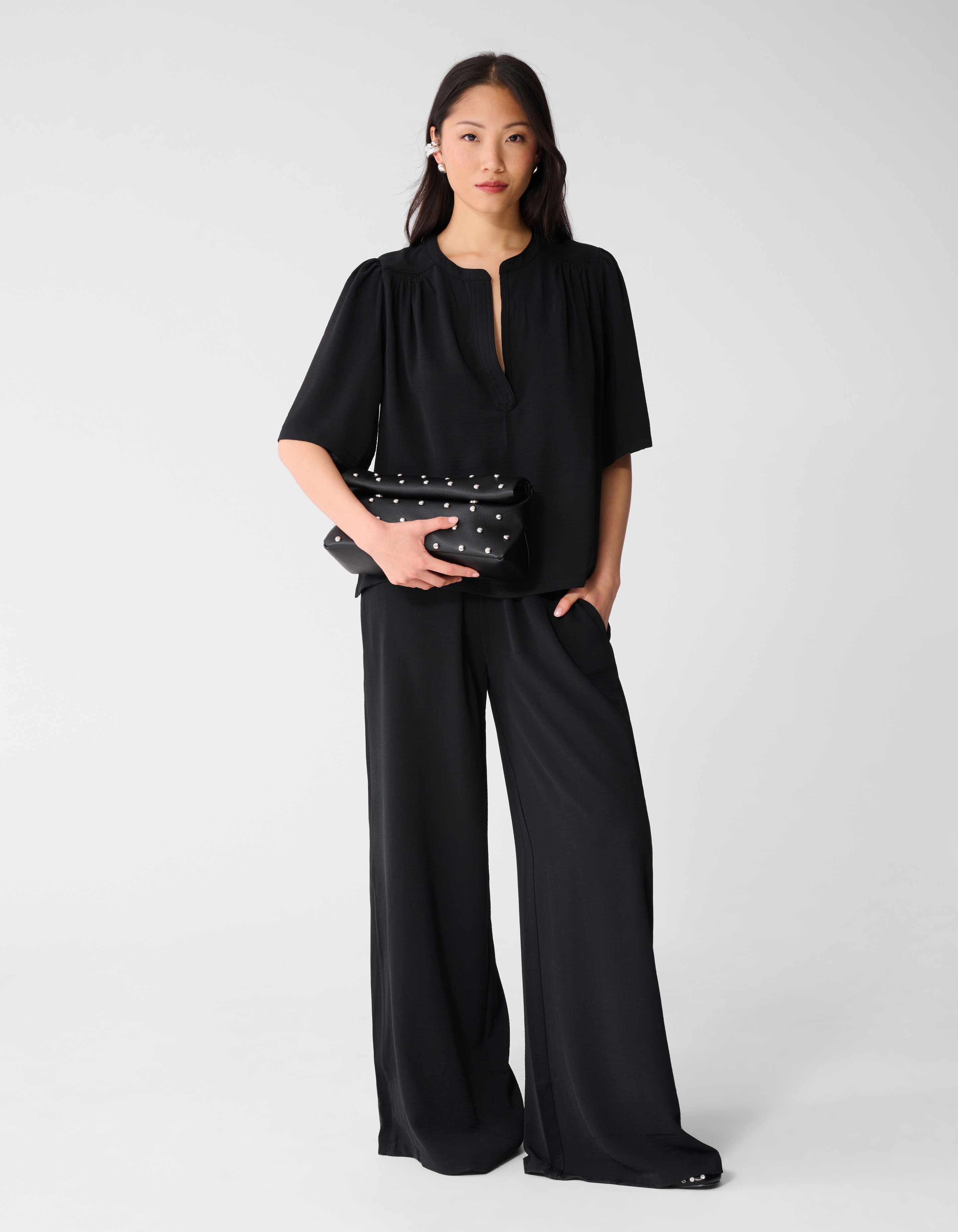 Twist Piping Top Schwarz SHOEBY WOMEN