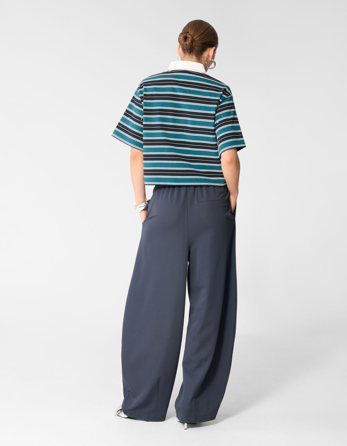 Barrel Fit Jogger Dunkelblau SHOEBY WOMEN
