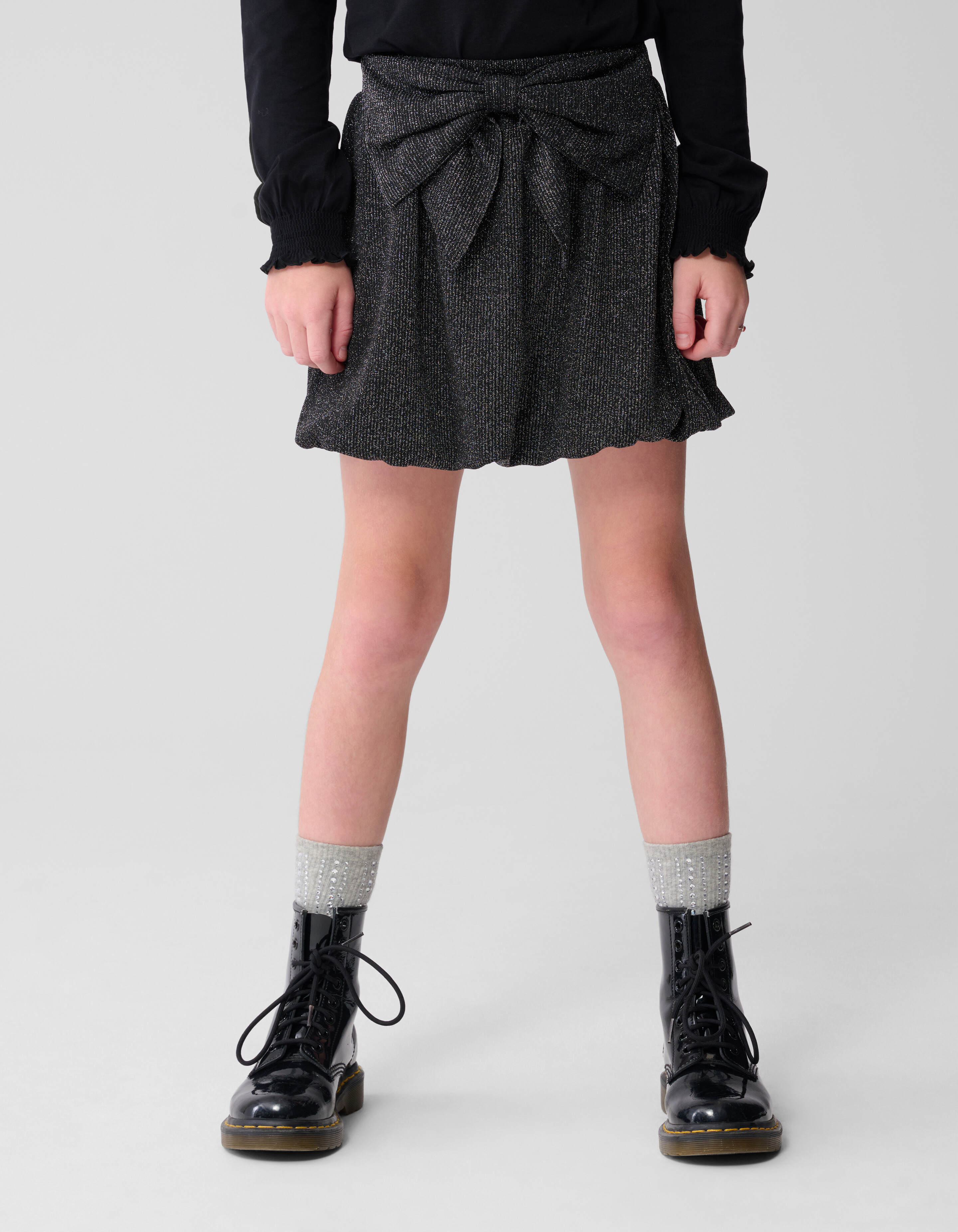 Minirock mit Glitzerschleife in Schwarz SHOEBY GIRLS