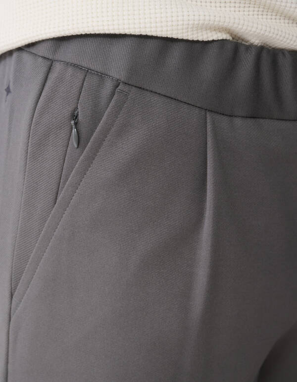 Konisch zulaufende Hose Dunkelgr&uuml;n SHOEBY MEN