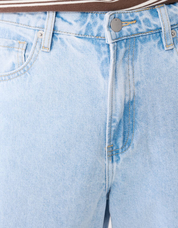 Jeans mit gebogenem Bein, gebleicht SHOEBY WOMEN