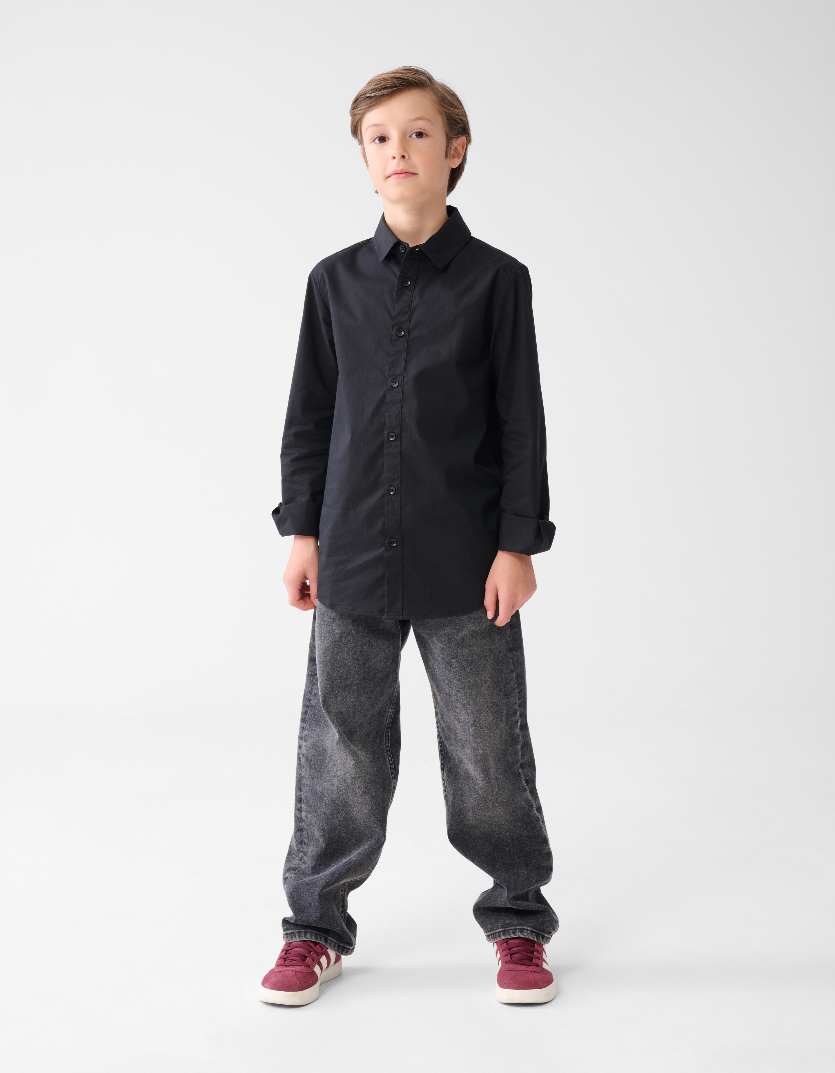 Basic Shirt Schwarz SHOEBY BOYS