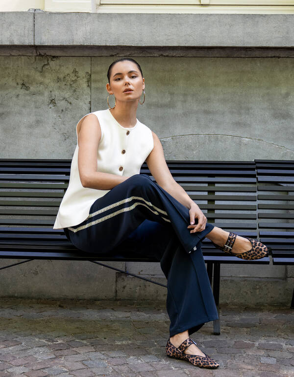 Sportliche Hose mit weitem Bein Dunkelblau SHOEBY WOMEN