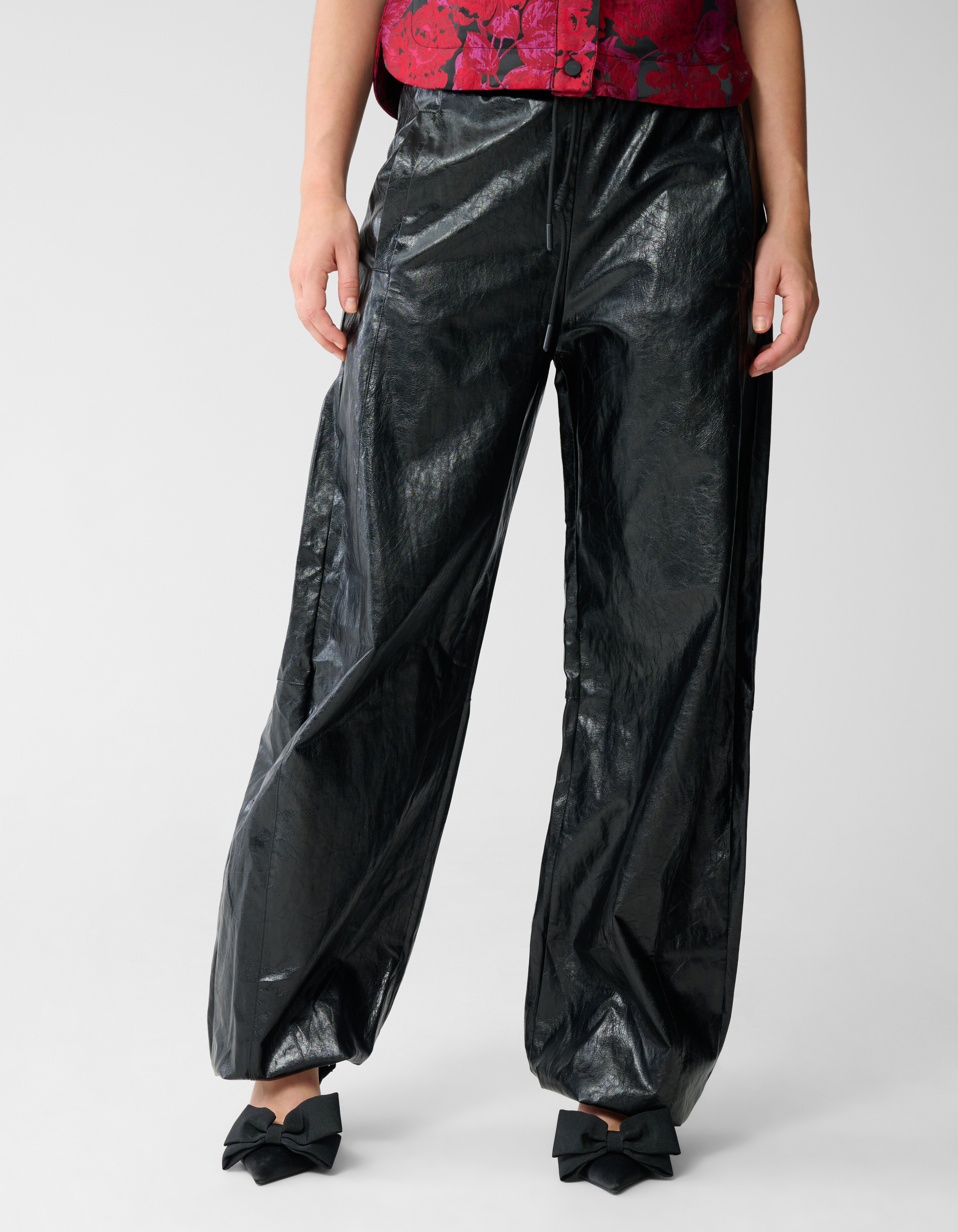 Vegane Lederhose Barrel Fit Schwarz SHOEBY WOMEN