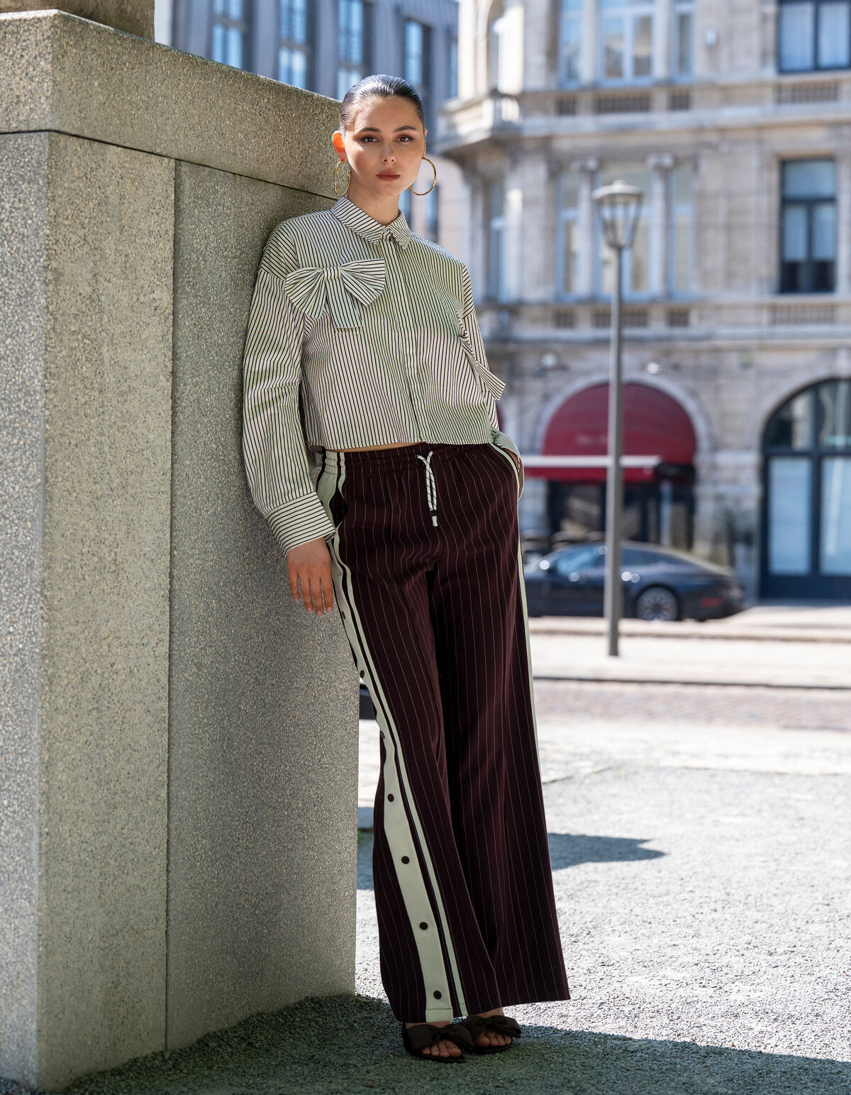 Nadelstreifen-Hose mit weitem Bein Dunkelrot SHOEBY WOMEN