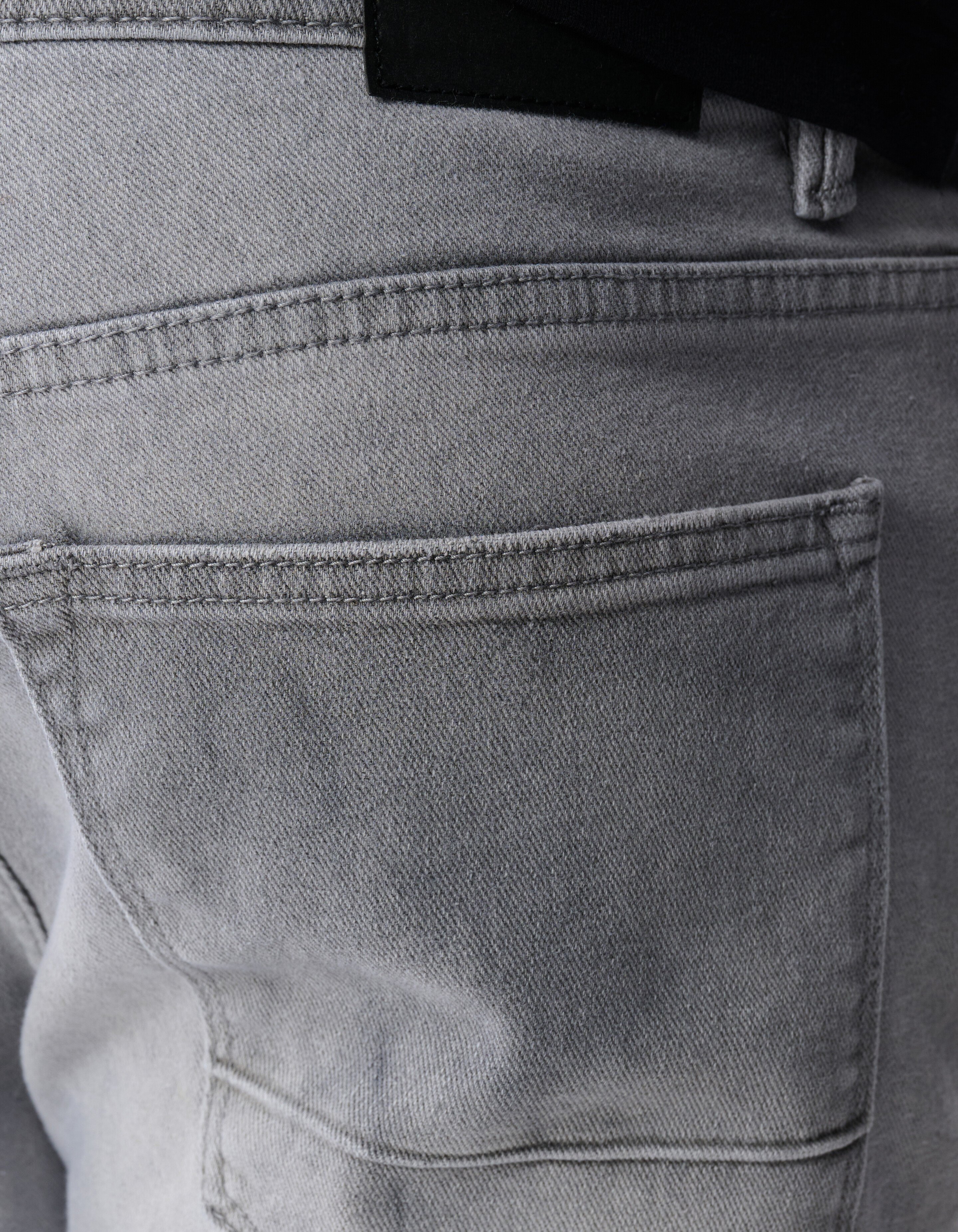 Slim Fit Jeans Grau L34 SHOEBY MEN