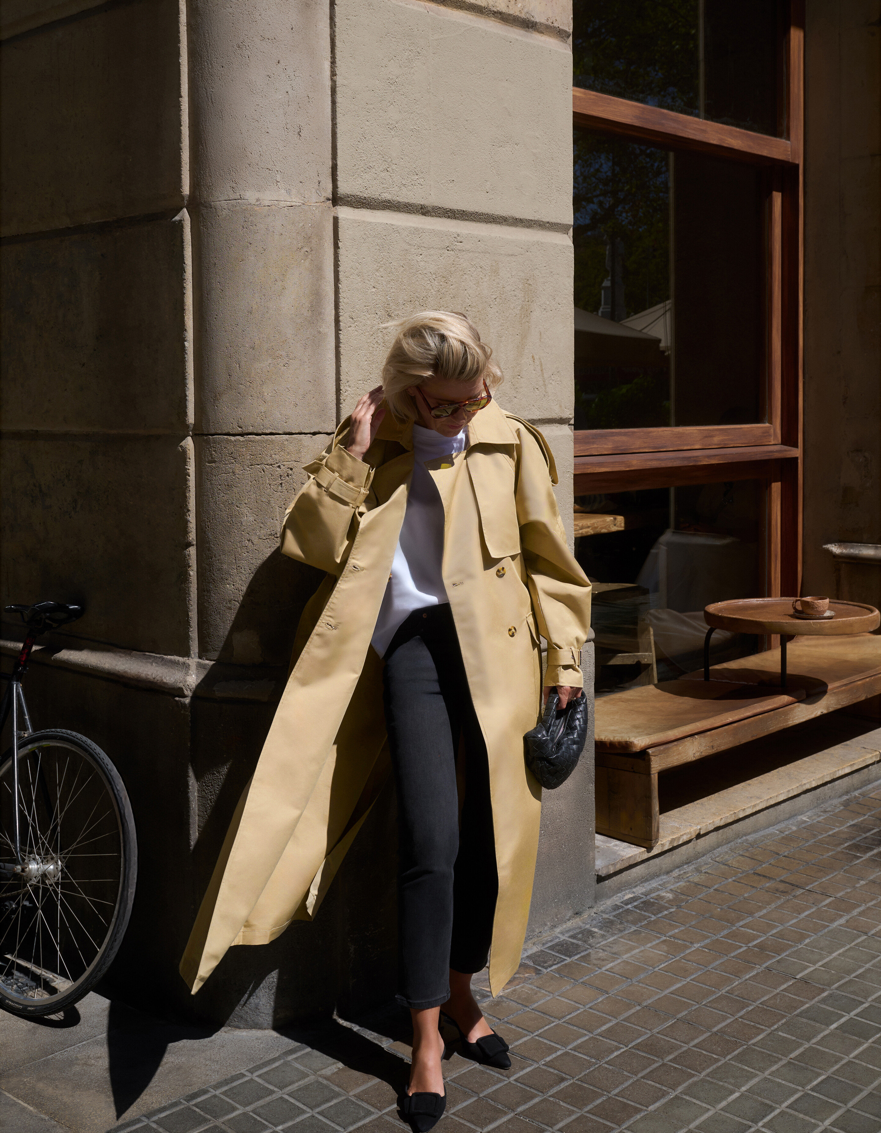 &Uuml;bergro&szlig;er Trenchcoat Zand von Lonneke SHOEBY WOMEN