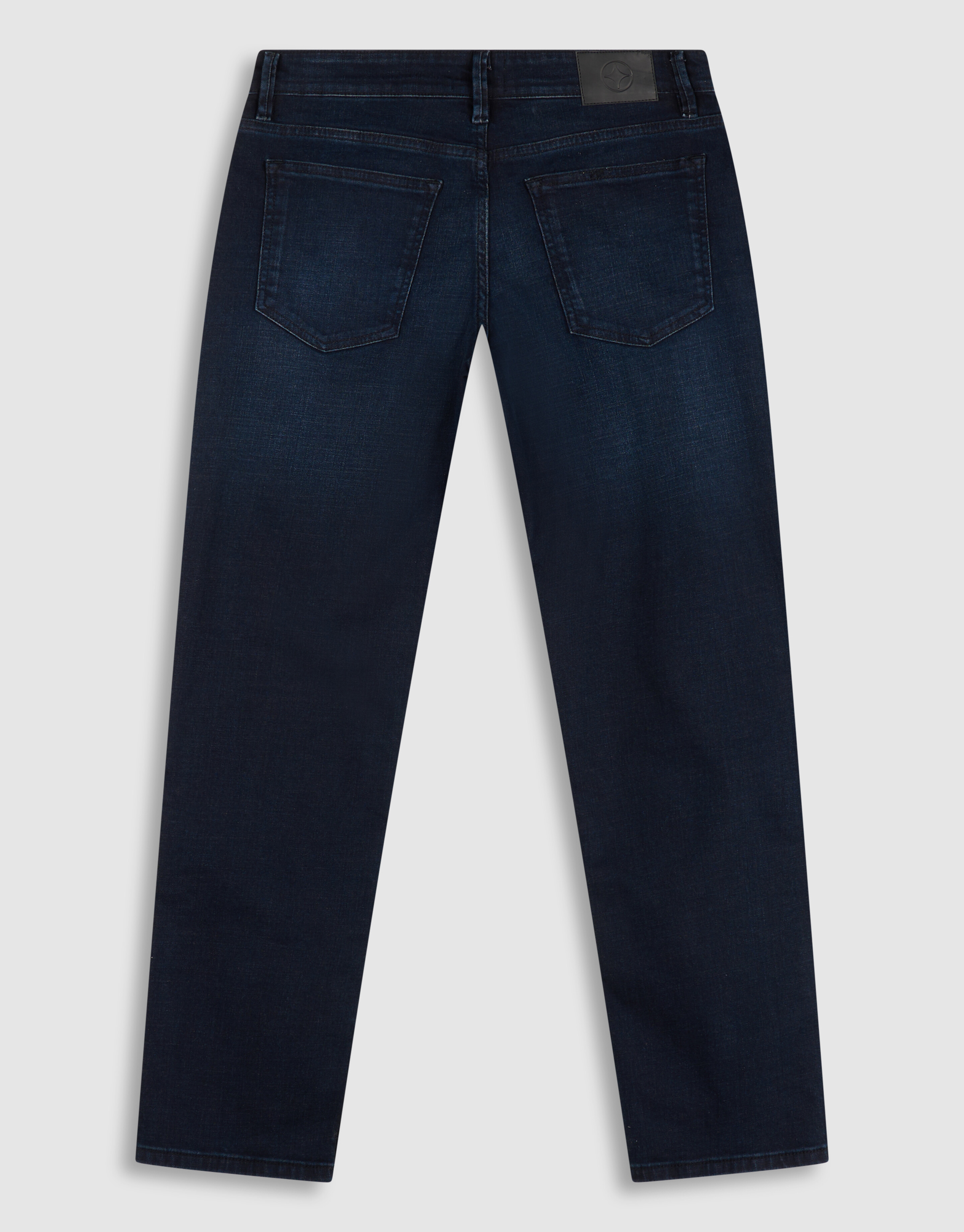Comfort Straight Fit Jeans Dunkelblau L32 SHOEBY MEN