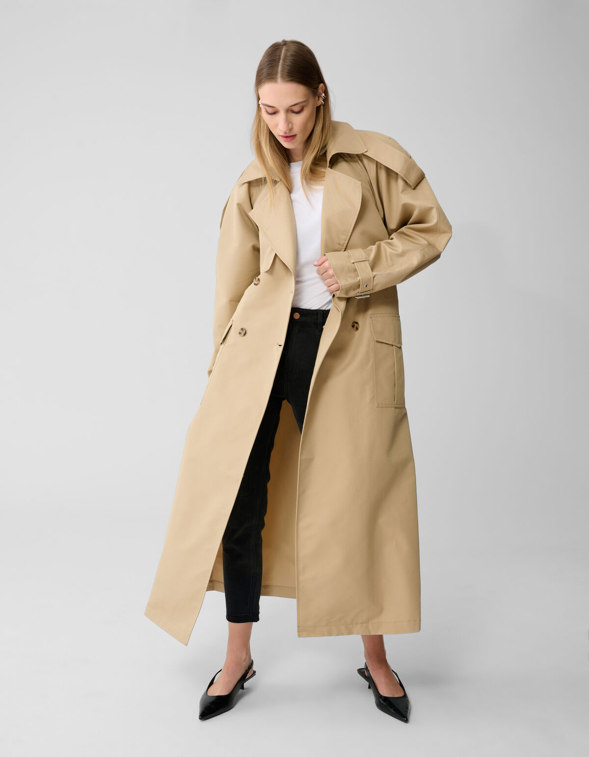 &Uuml;bergro&szlig;er Trenchcoat Zand von Lonneke SHOEBY WOMEN