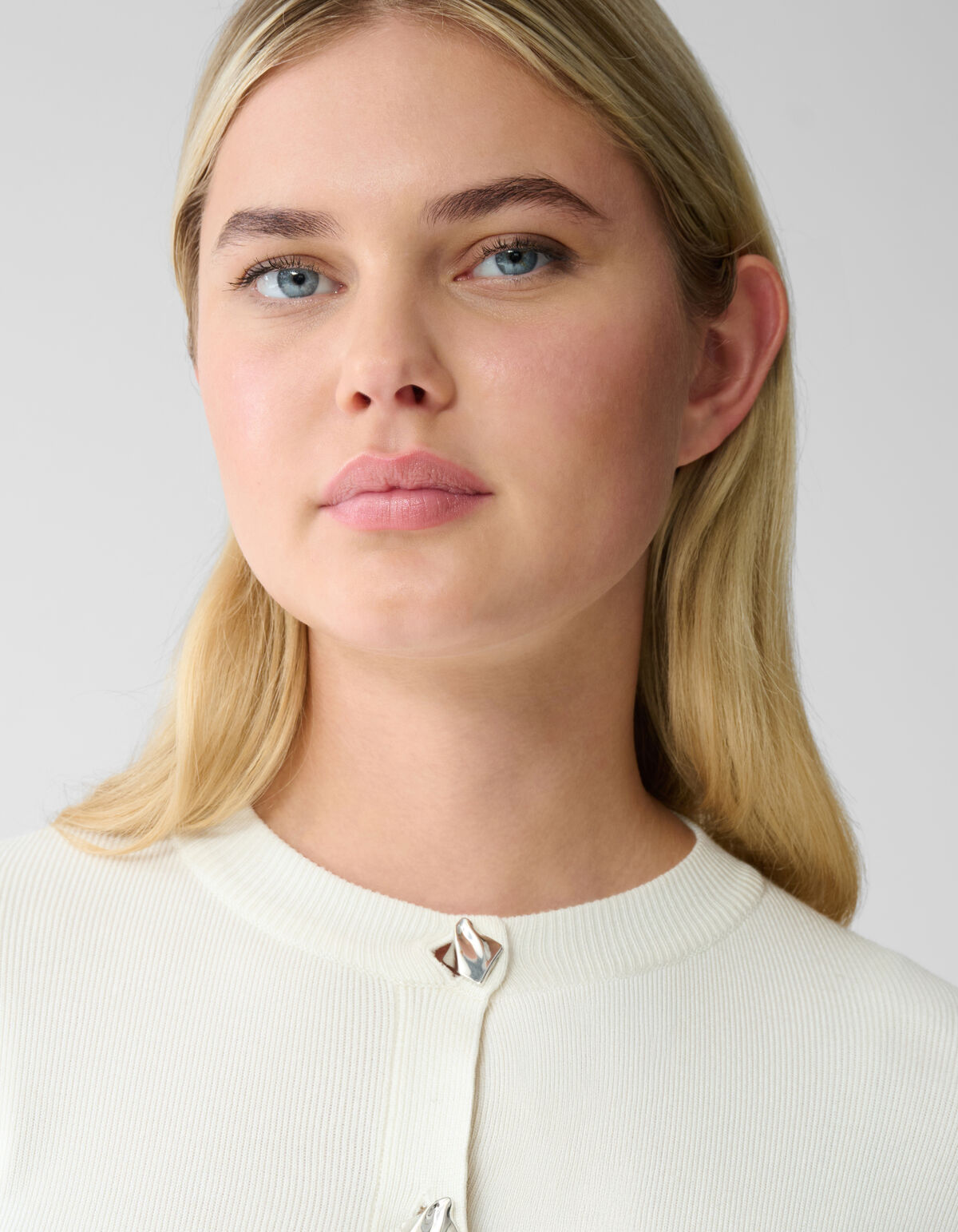 Weste mit R&uuml;schen&auml;rmeln in Off White SHOEBY WOMEN