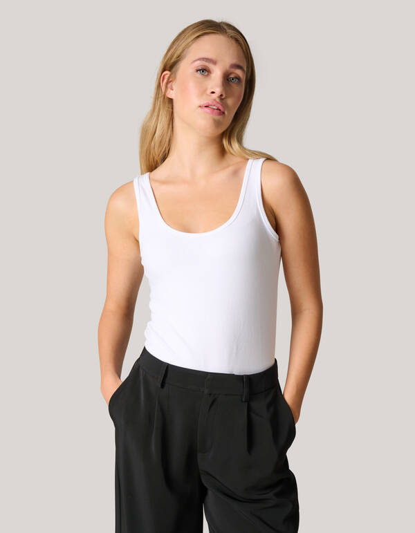 Basic Top Weiß Eksept