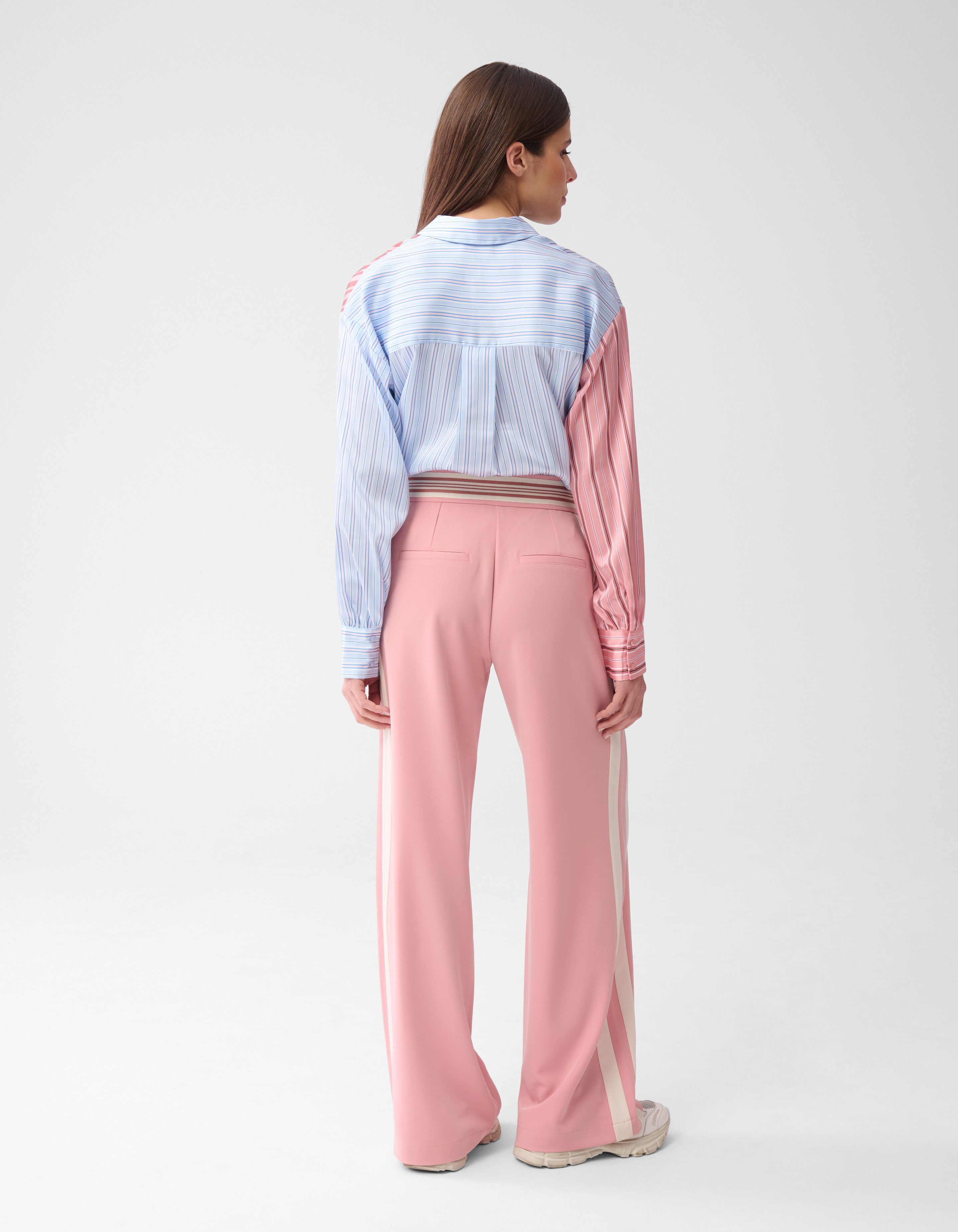 Sportliche Hose mit weitem Bein Hellrosa SHOEBY WOMEN