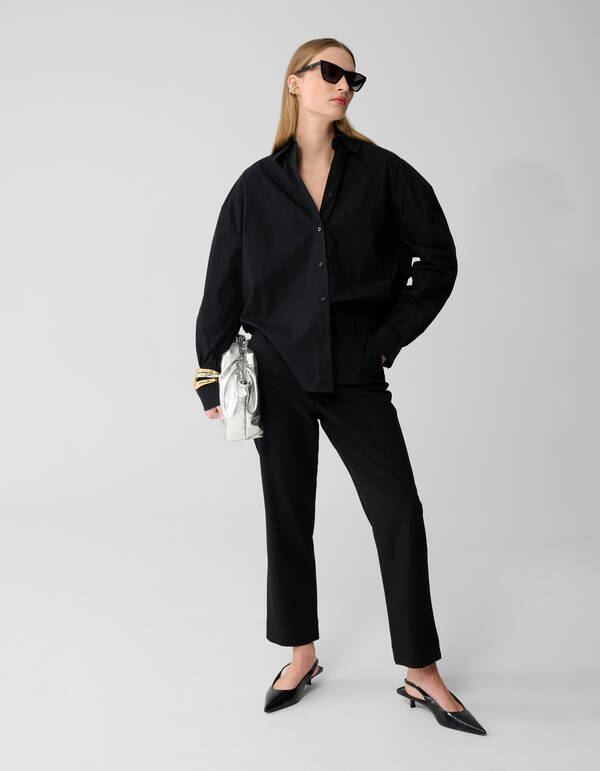 Gro&szlig;e Schulterbluse Schwarz von Lonneke SHOEBY WOMEN