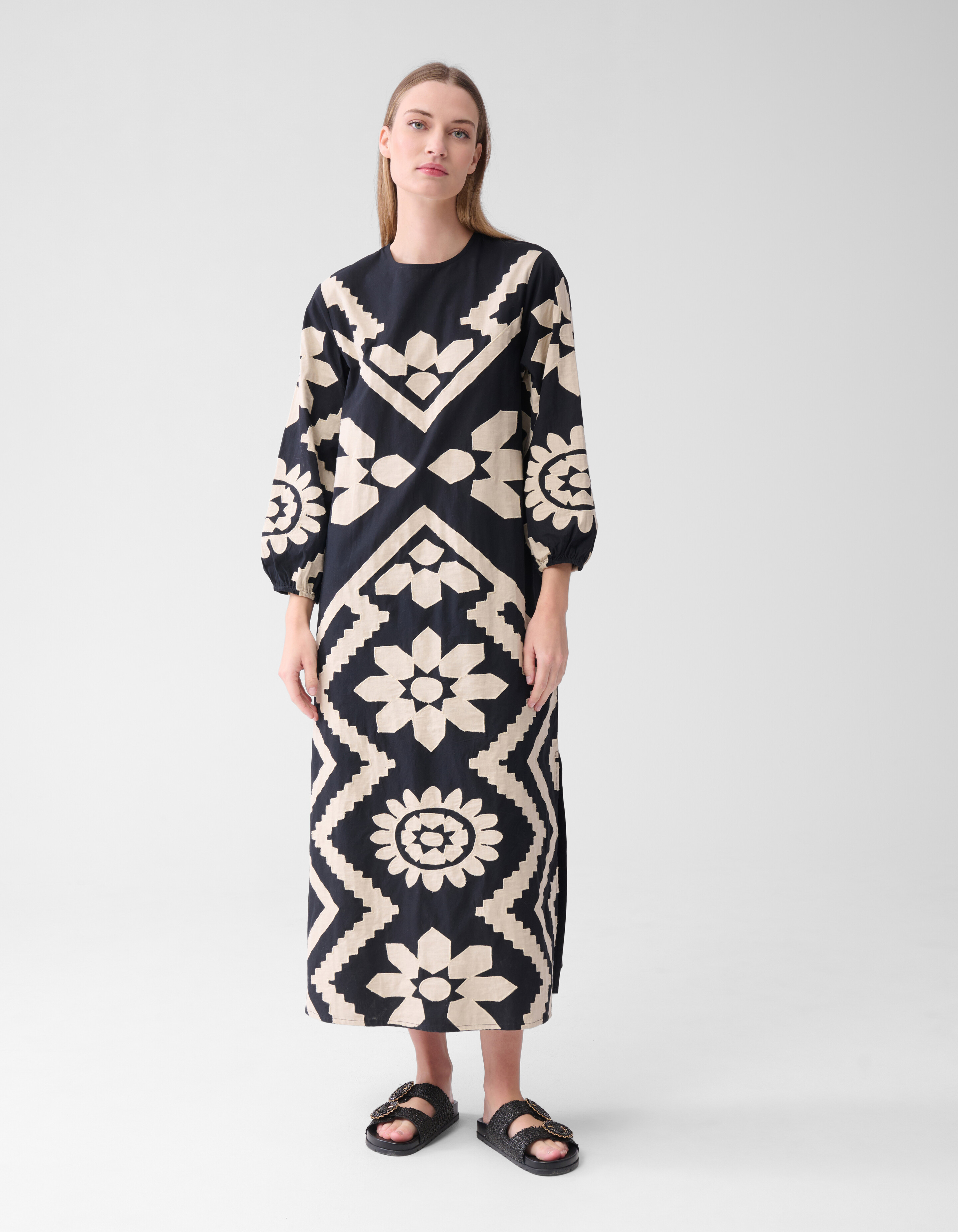 Patch Embroidery Kleid Schwarz BY Lonneke SHOEBY WOMEN