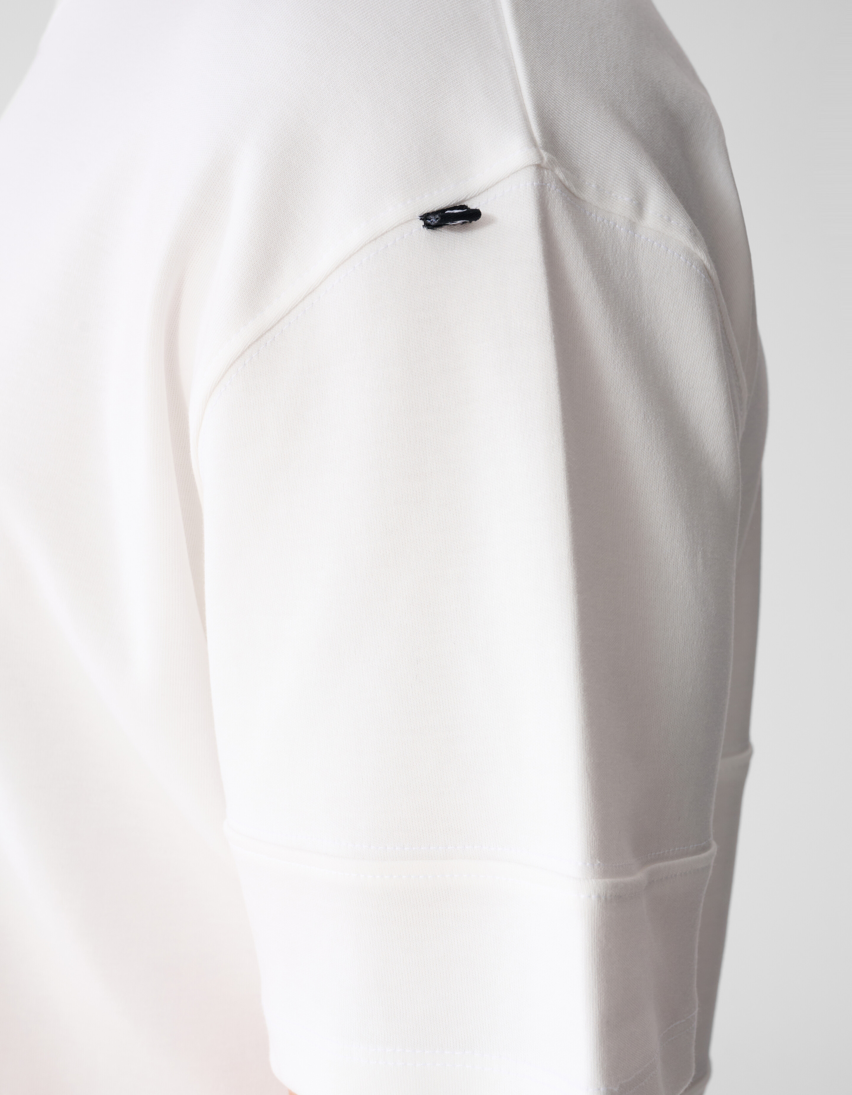 Minimalistisches T-Shirt in Wei&szlig; SHOEBY MEN