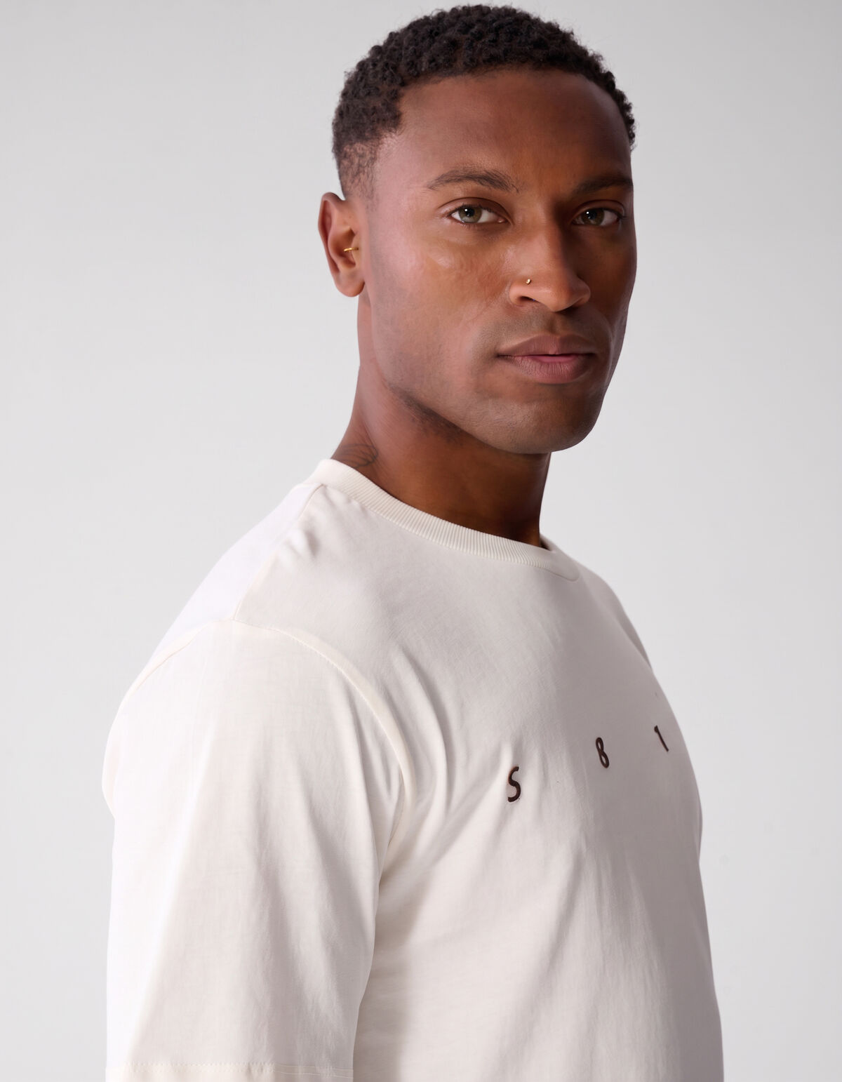 Minimal Artwork T-Shirt Gebrochen Wei&szlig; SHOEBY MEN