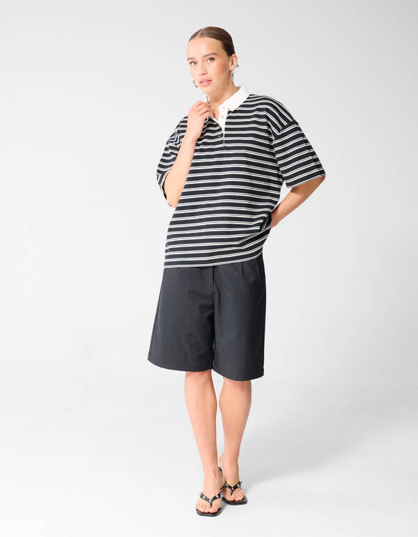 &Uuml;bergro&szlig;es Streifen-Kurzarm-Poloshirt Schwarz SHOEBY WOMEN
