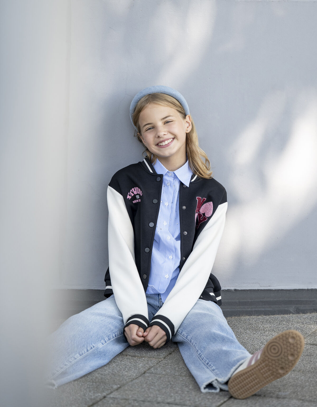 Varsity Jack Schwarz SHOEBY GIRLS