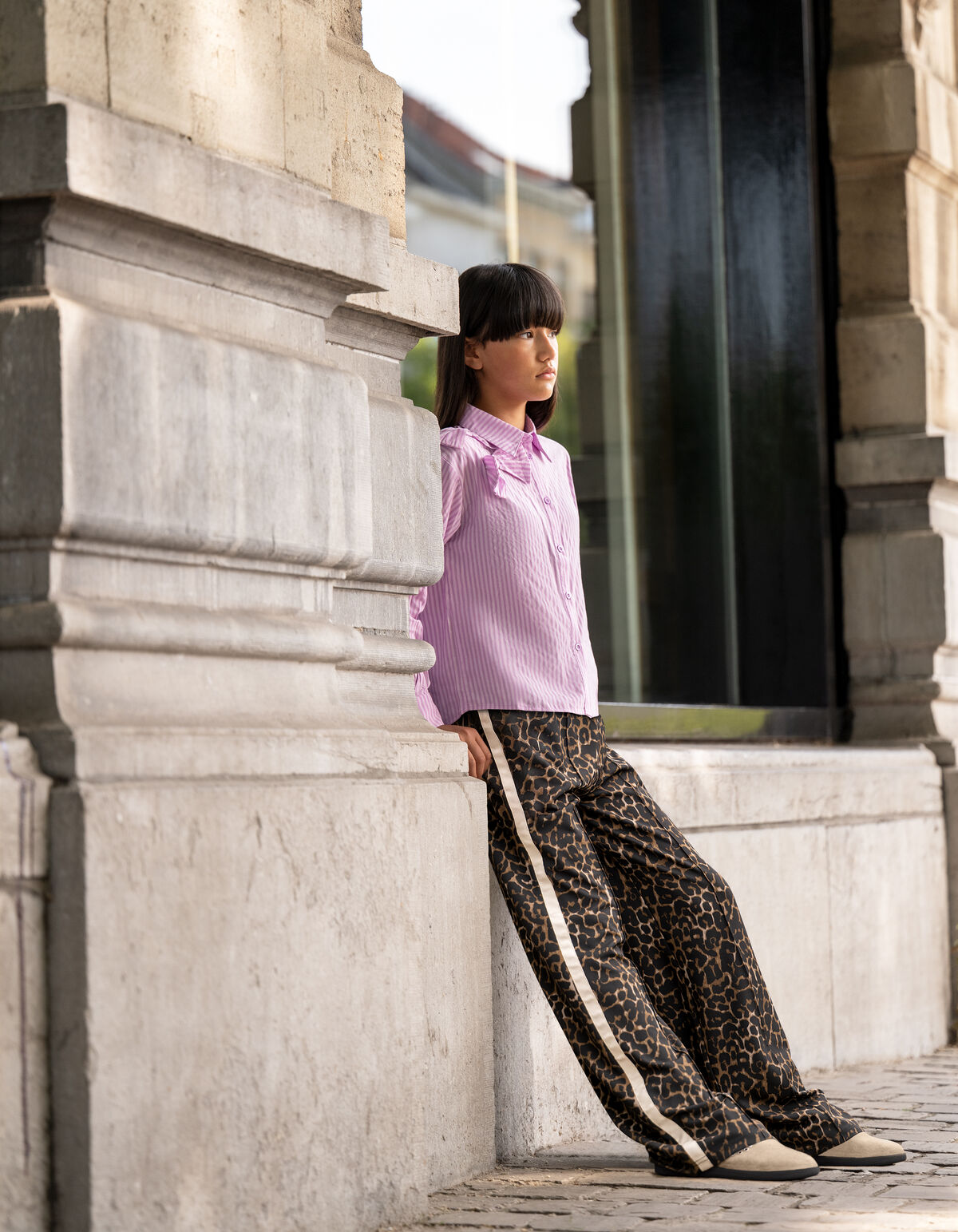 Sportliche Leopardenhose mit weitem Bein Braun SHOEBY GIRLS