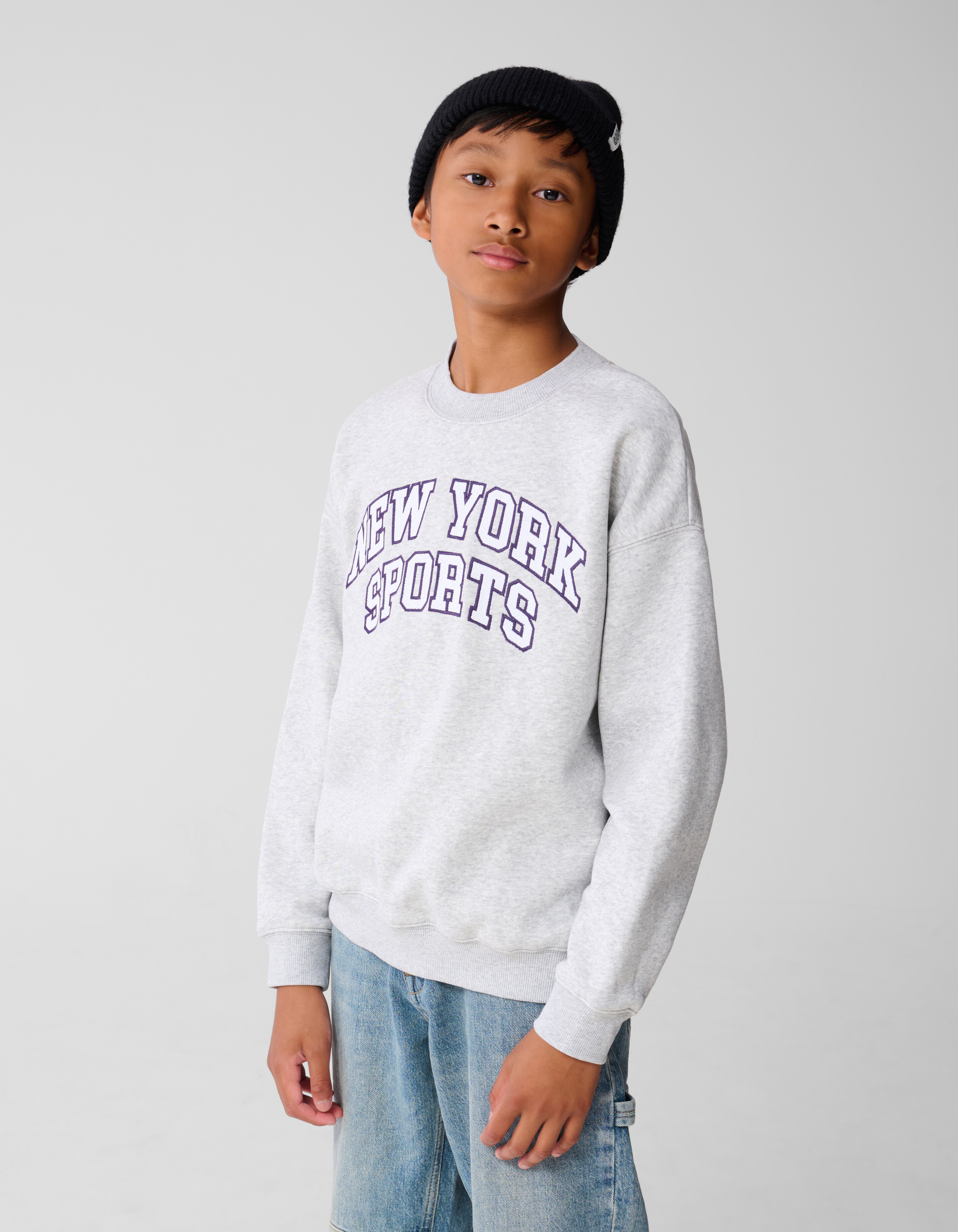 New York Kunstwerk Pullover Hellgrau SHOEBY BOYS