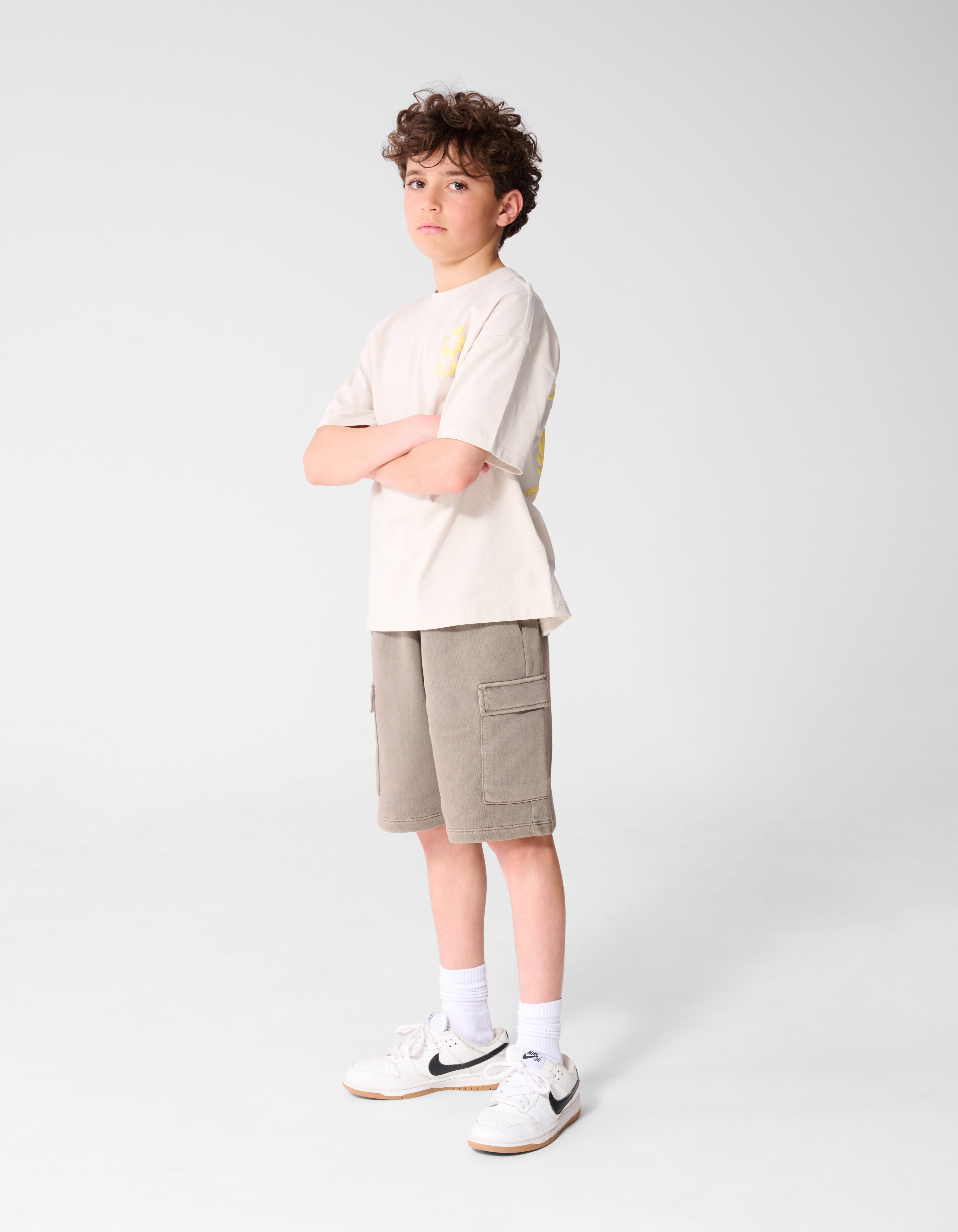 Oversized Sun Artwork T-Shirt Beige SHOEBY BOYS