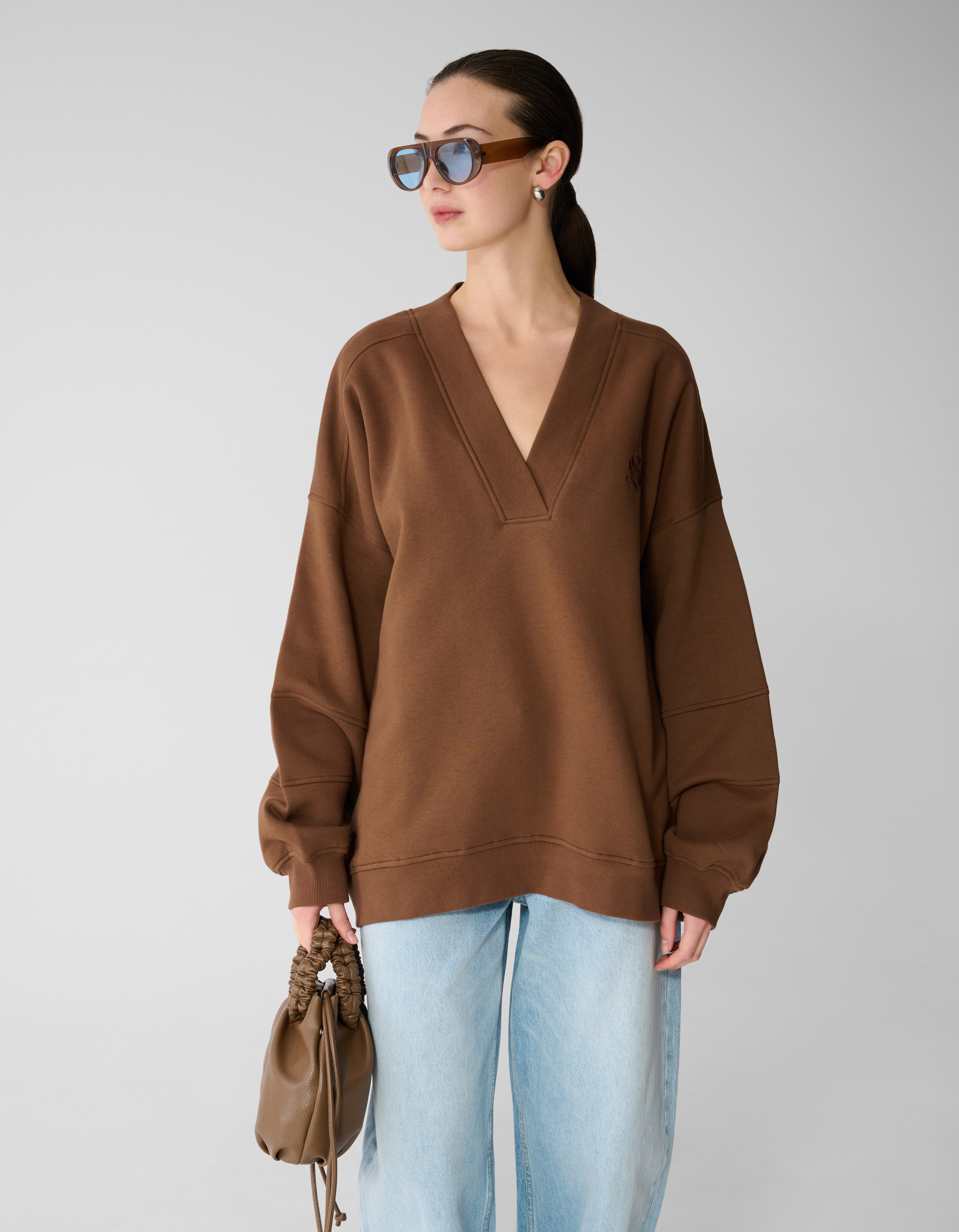 &Uuml;bergro&szlig;er Varsity-Kunstpullover Bruin SHOEBY WOMEN