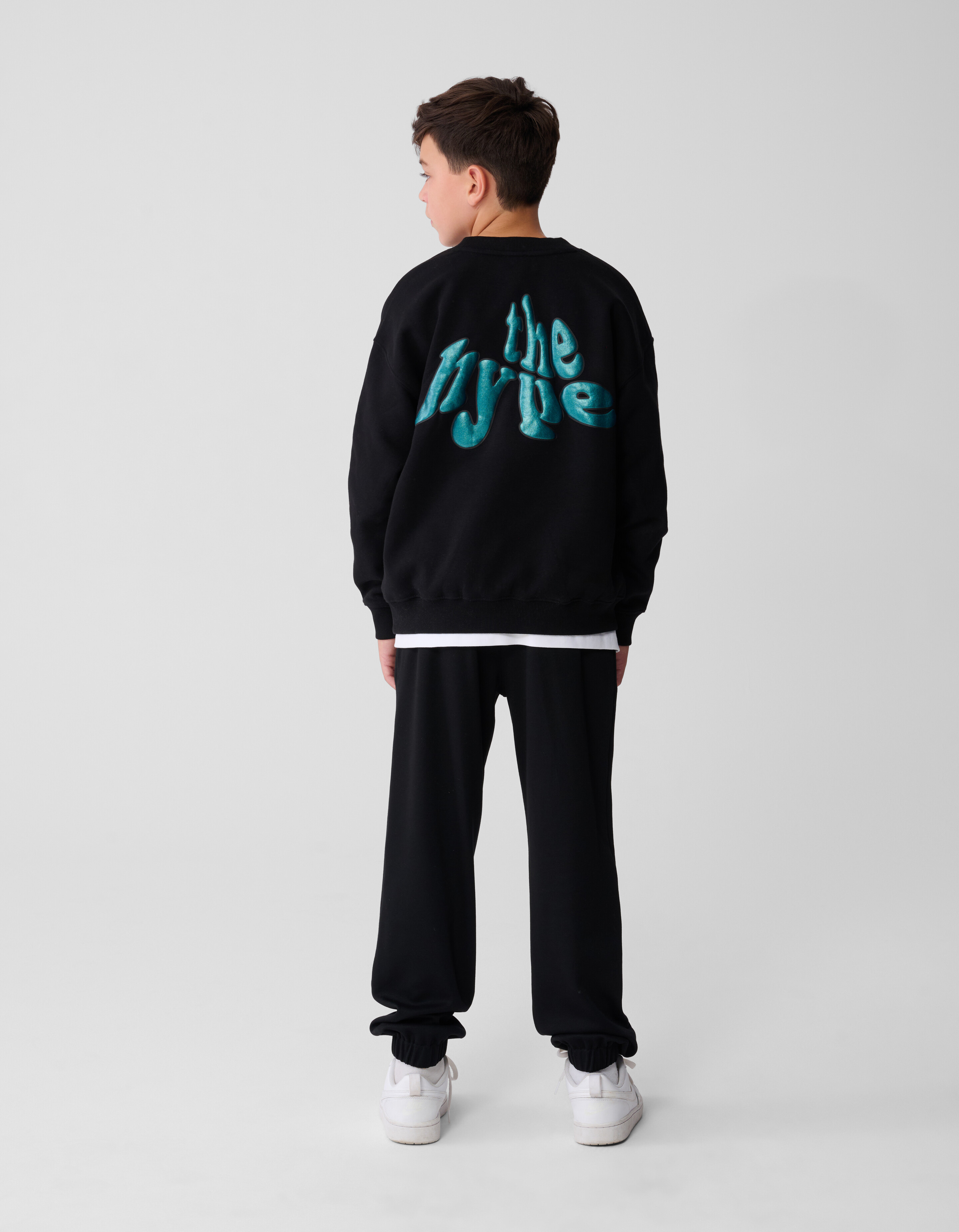 Change Artwork Pullover Schwarz SHOEBY BOYS
