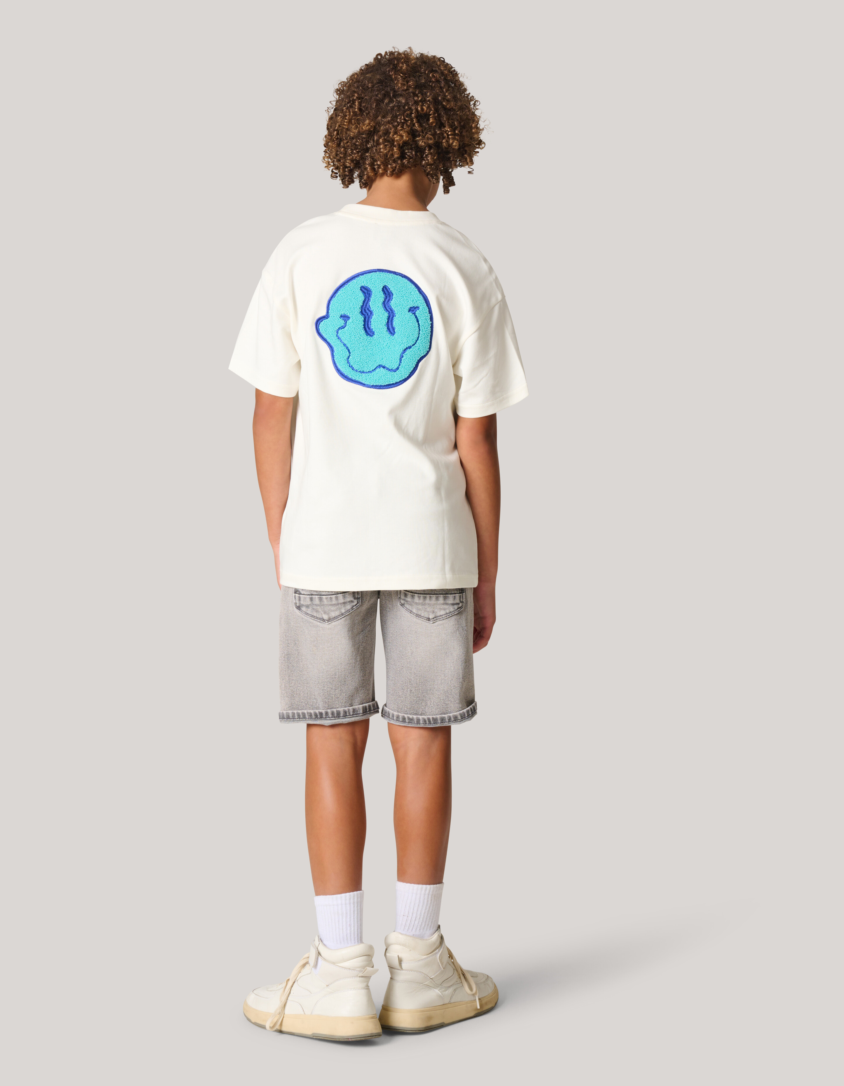 Frottee-Artwork-T-Shirt Off White SHOEBY BOYS