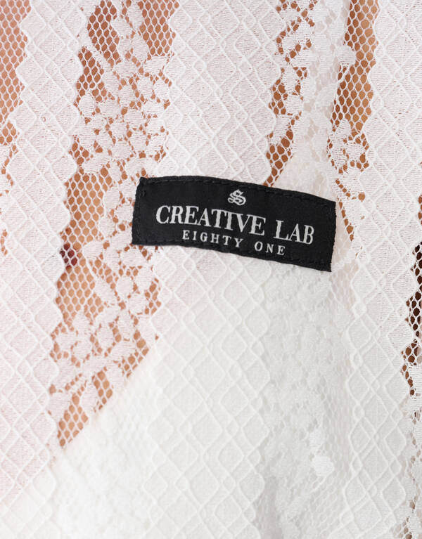 Oversized-T-Shirt mit Spitzenlabel Wei&szlig; SHOEBY WOMEN